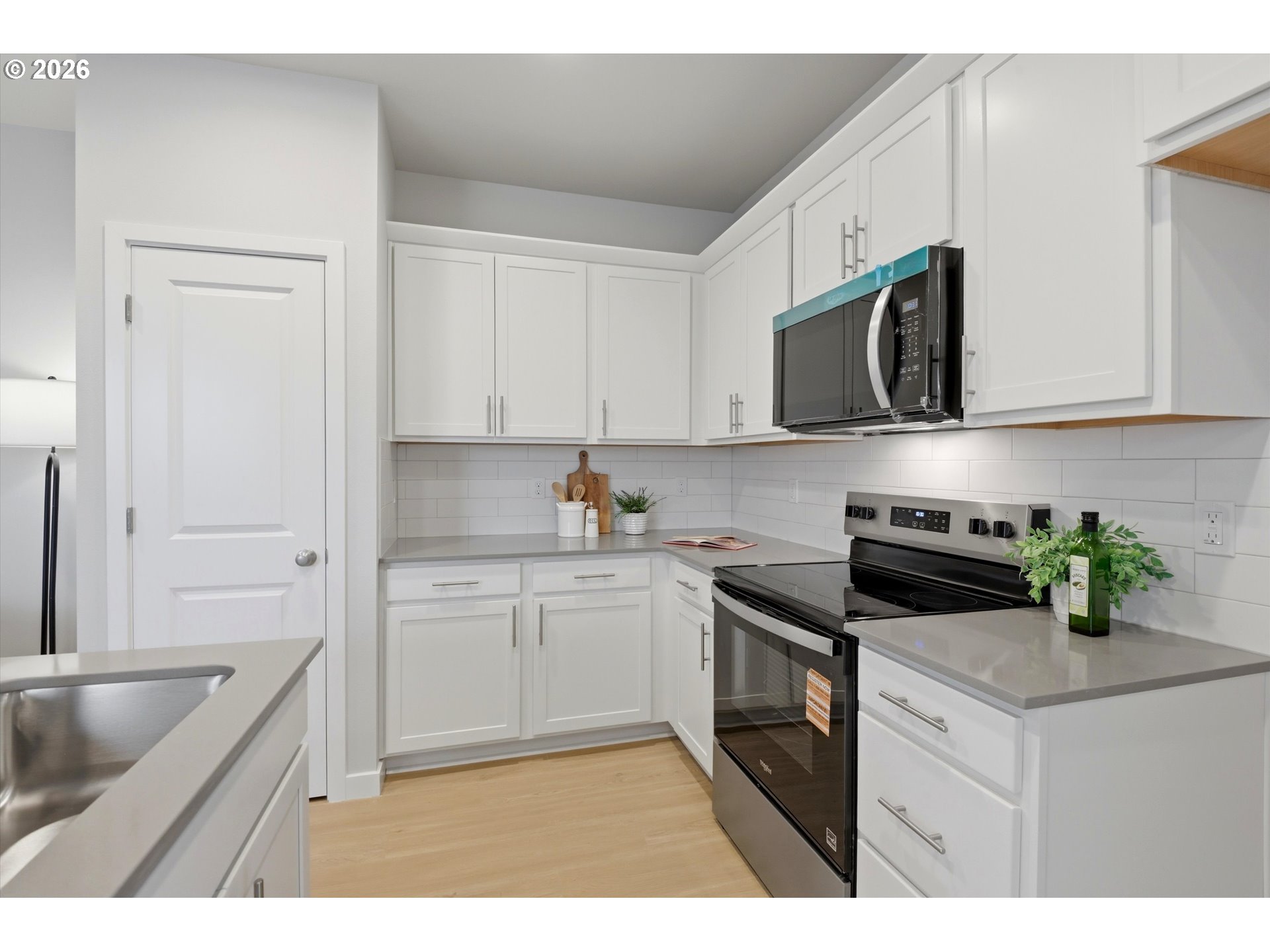 486 E Wilson St Property Photo 14