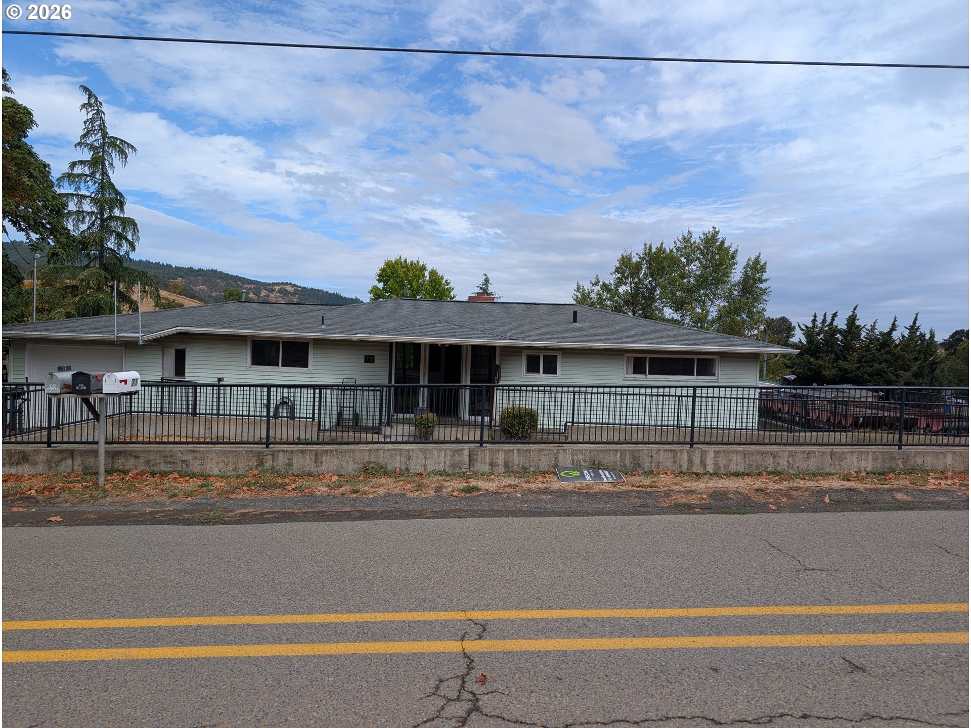 70 NE BROSI ORCHARD RD Property Photo 1