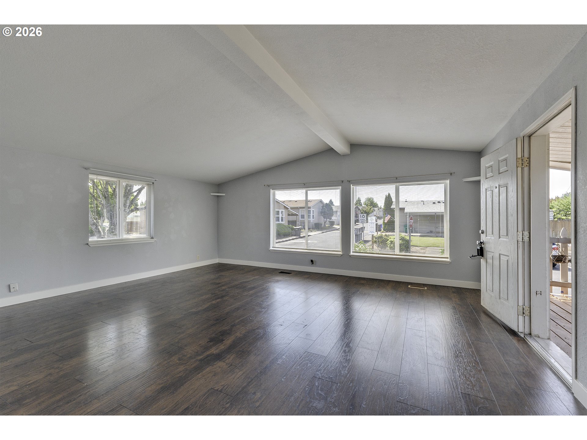 1949 Se Palmquist Rd 64 Property Photo 5
