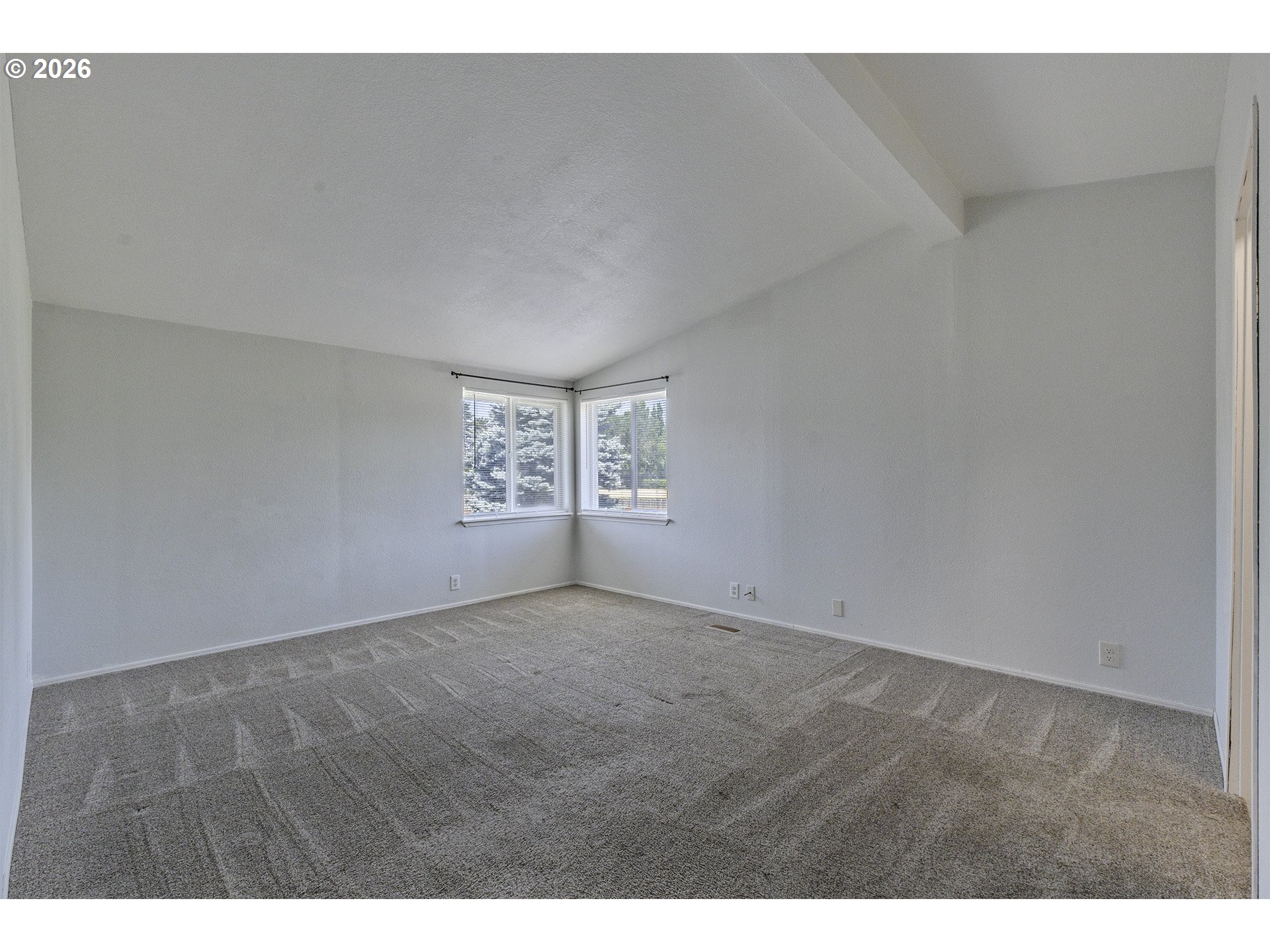 1949 Se Palmquist Rd 64 Property Photo 15