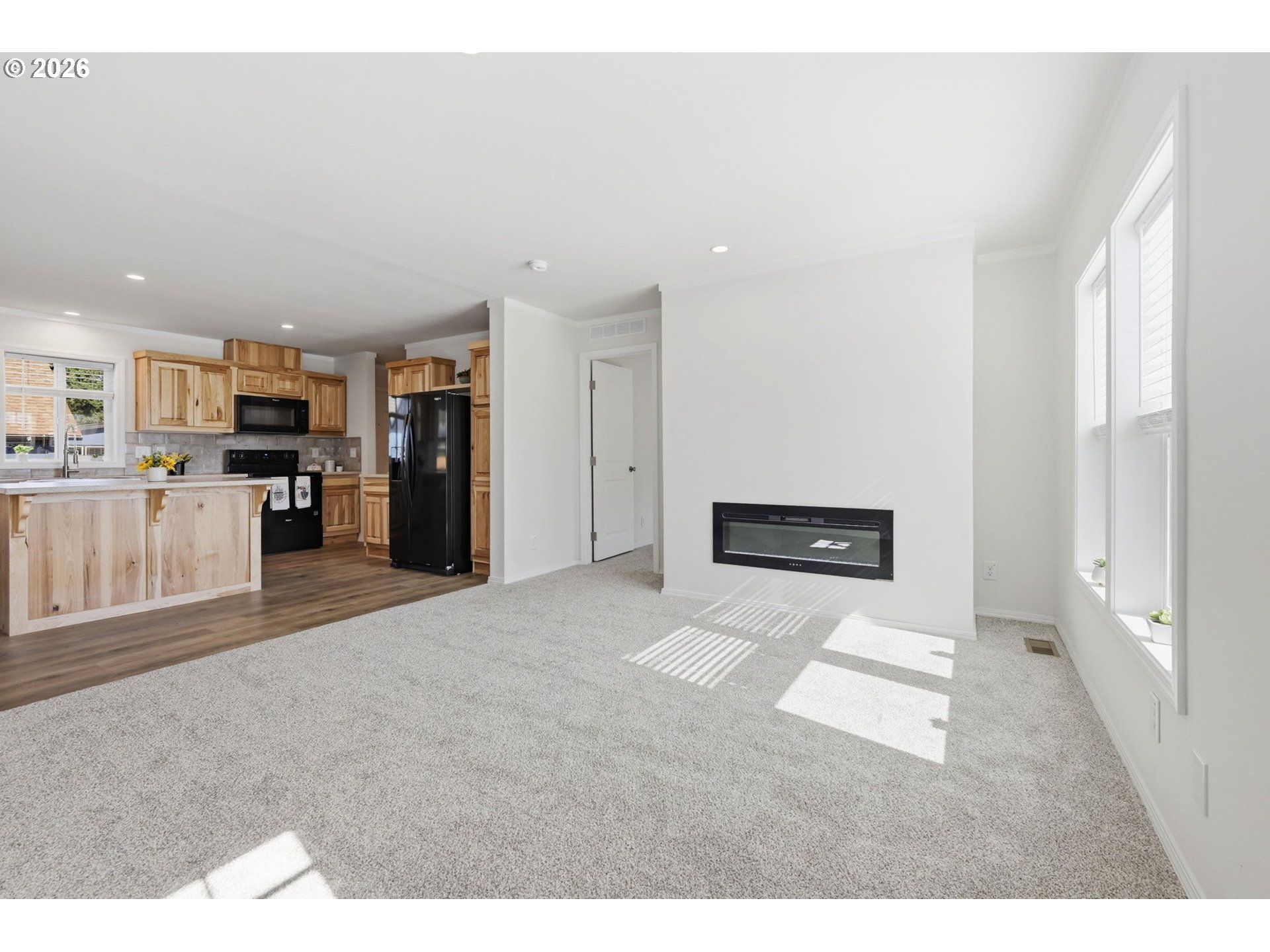 4914 E St Property Photo 4
