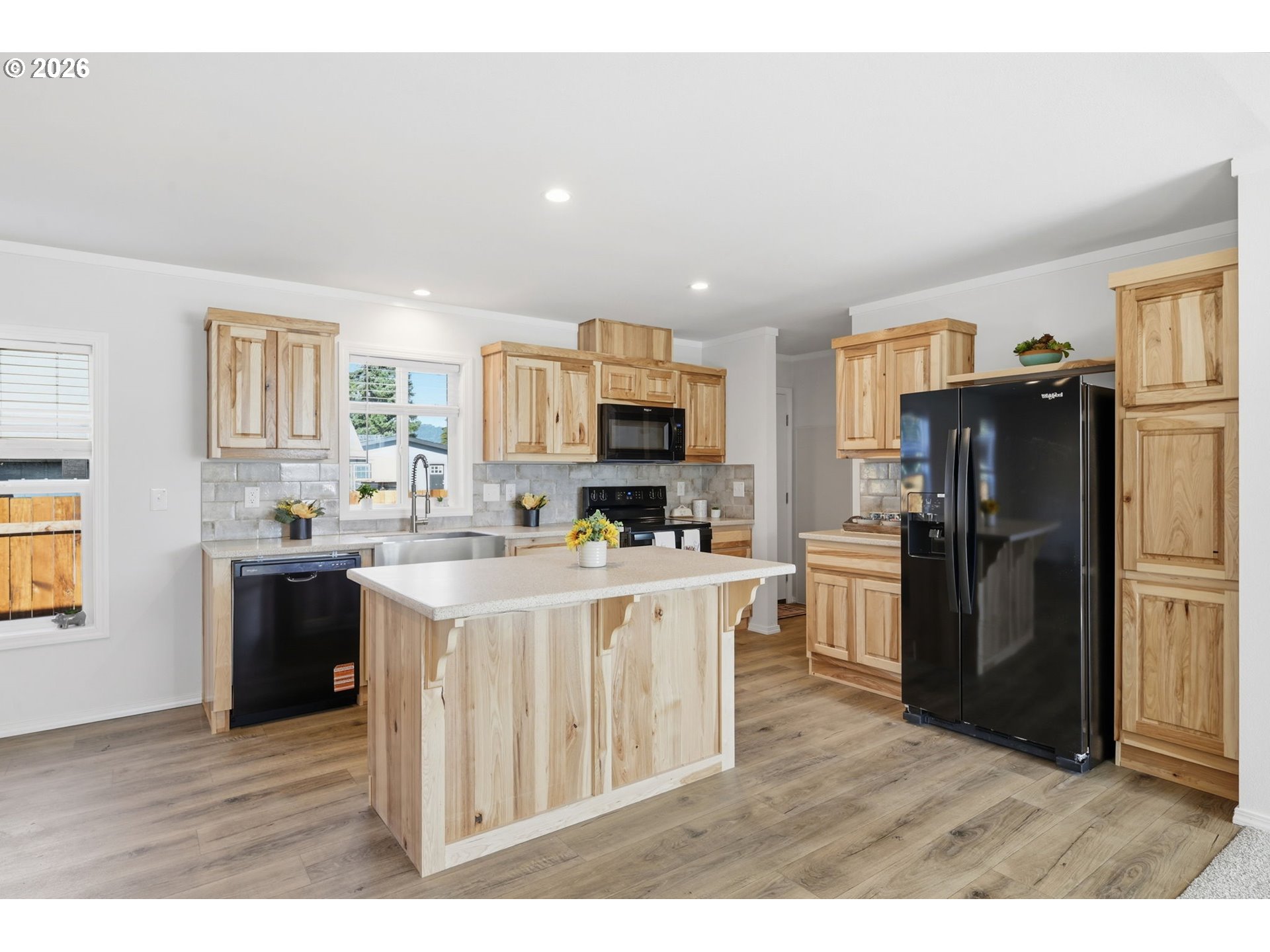 4914 E St Property Photo 6