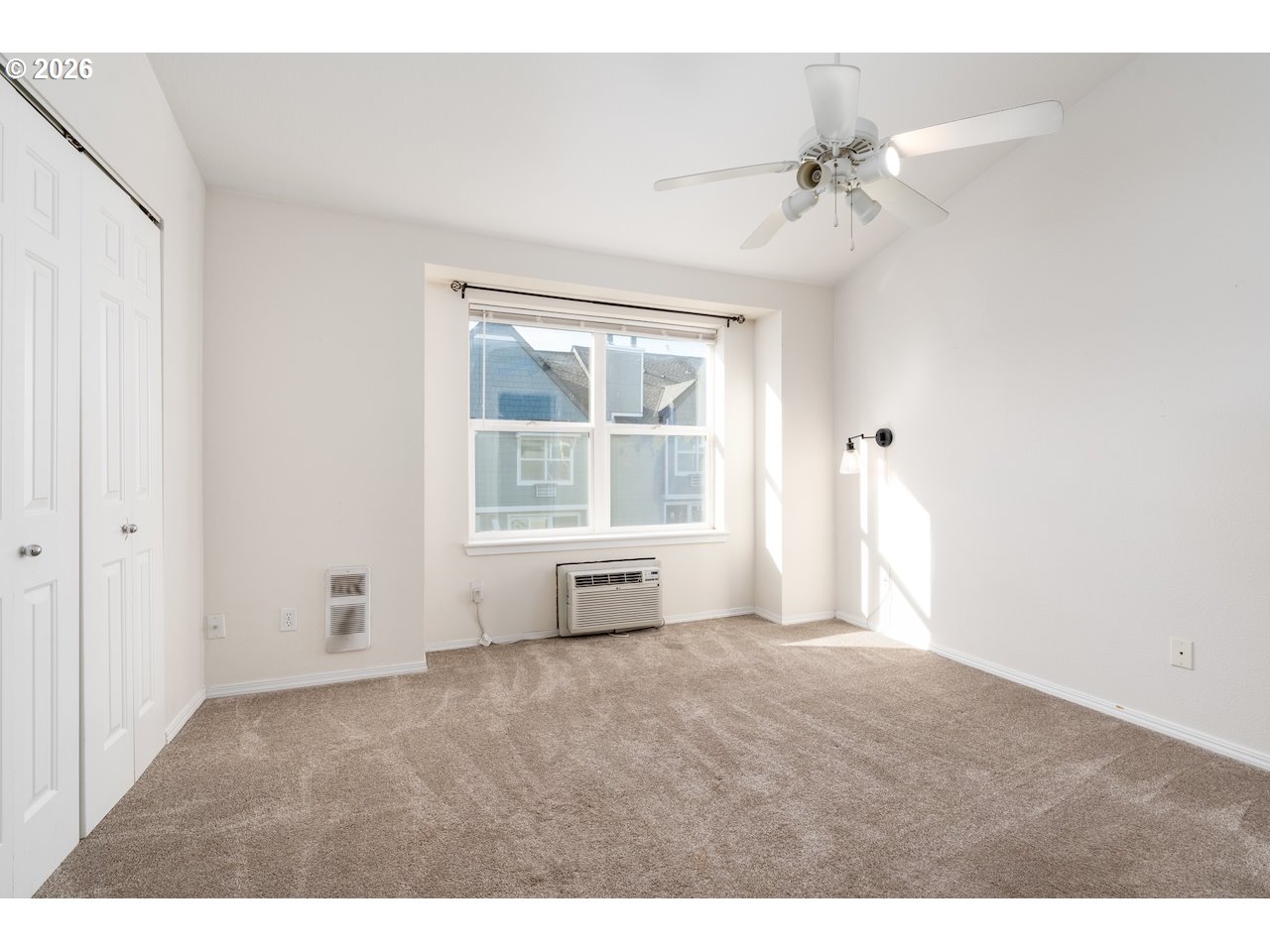 1815 Se Cutter Ln Property Photo 27