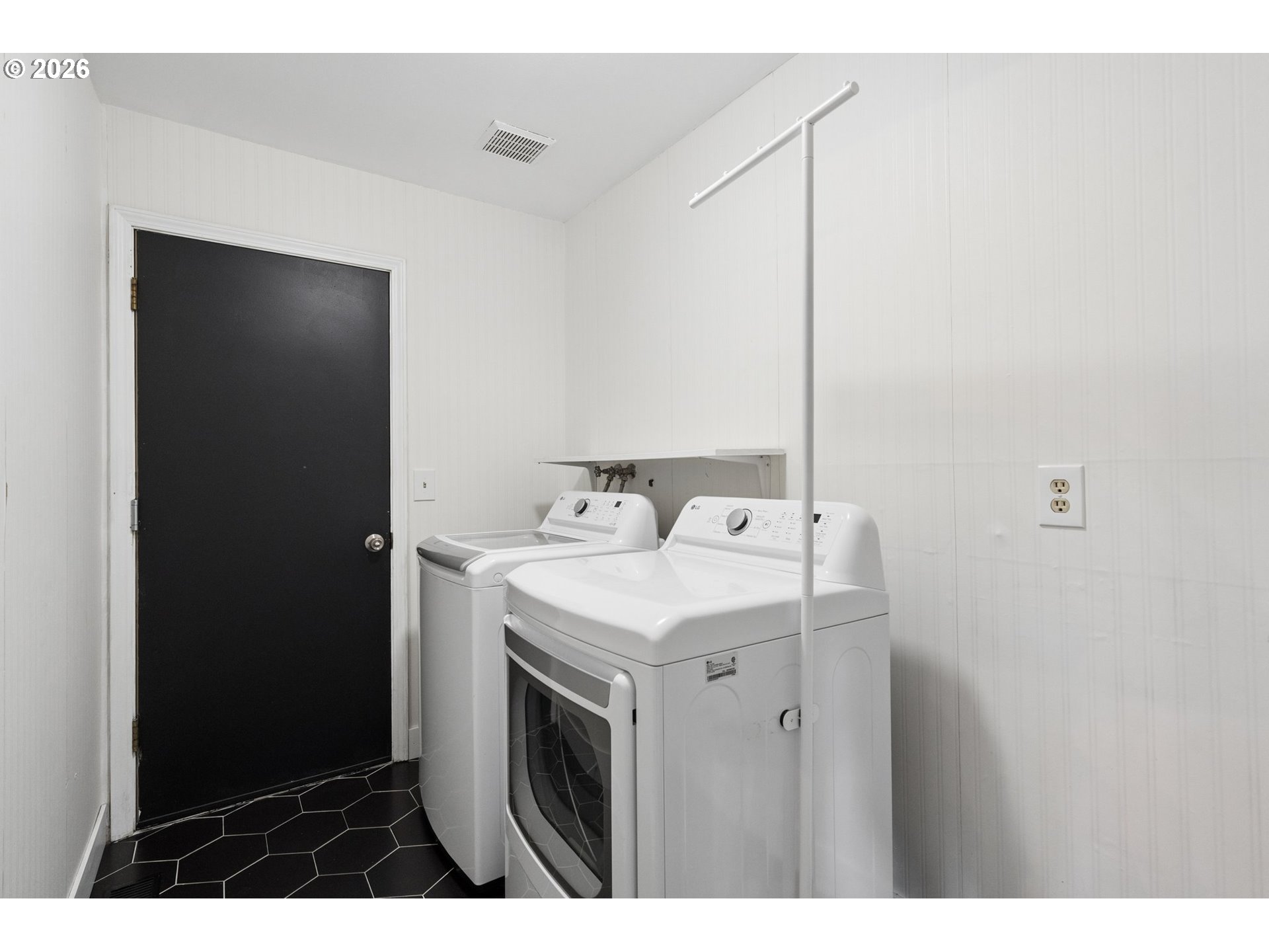 2861 Rawhide Ct Property Photo 25