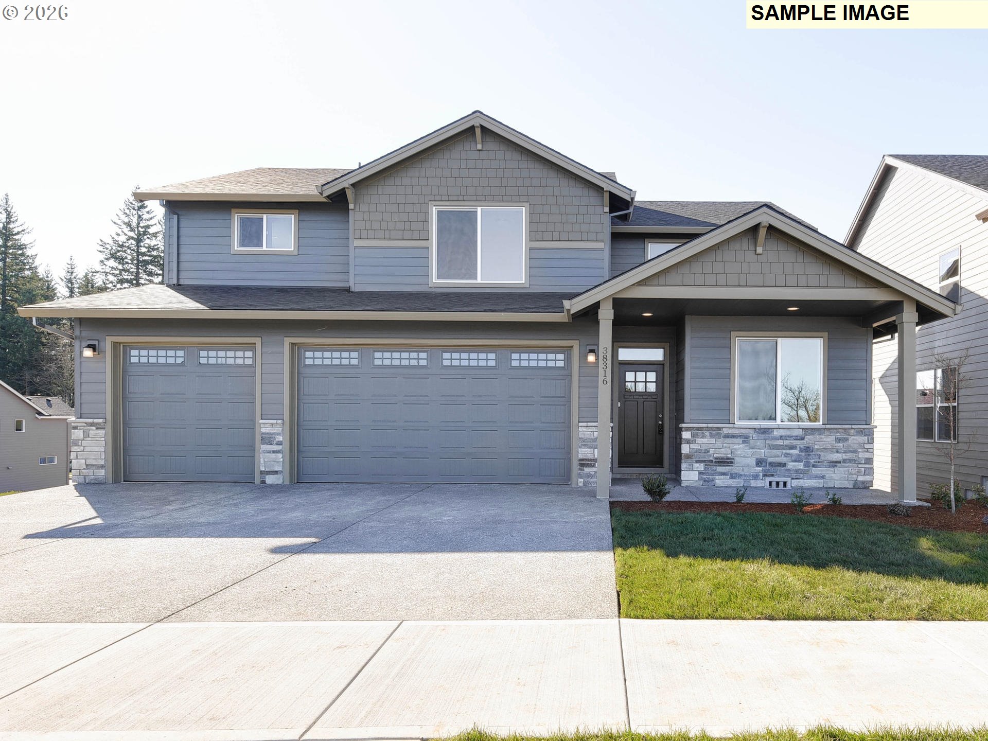 735 Ne Saling Dr E 92 Property Photo 1