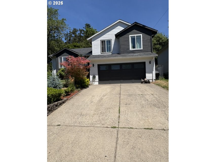 16610 Se Harold Ave Property Photo 1