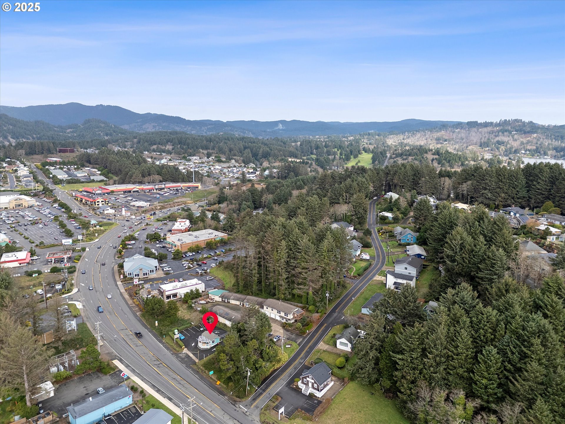 3632 Ne Highway 101 Property Photo 4