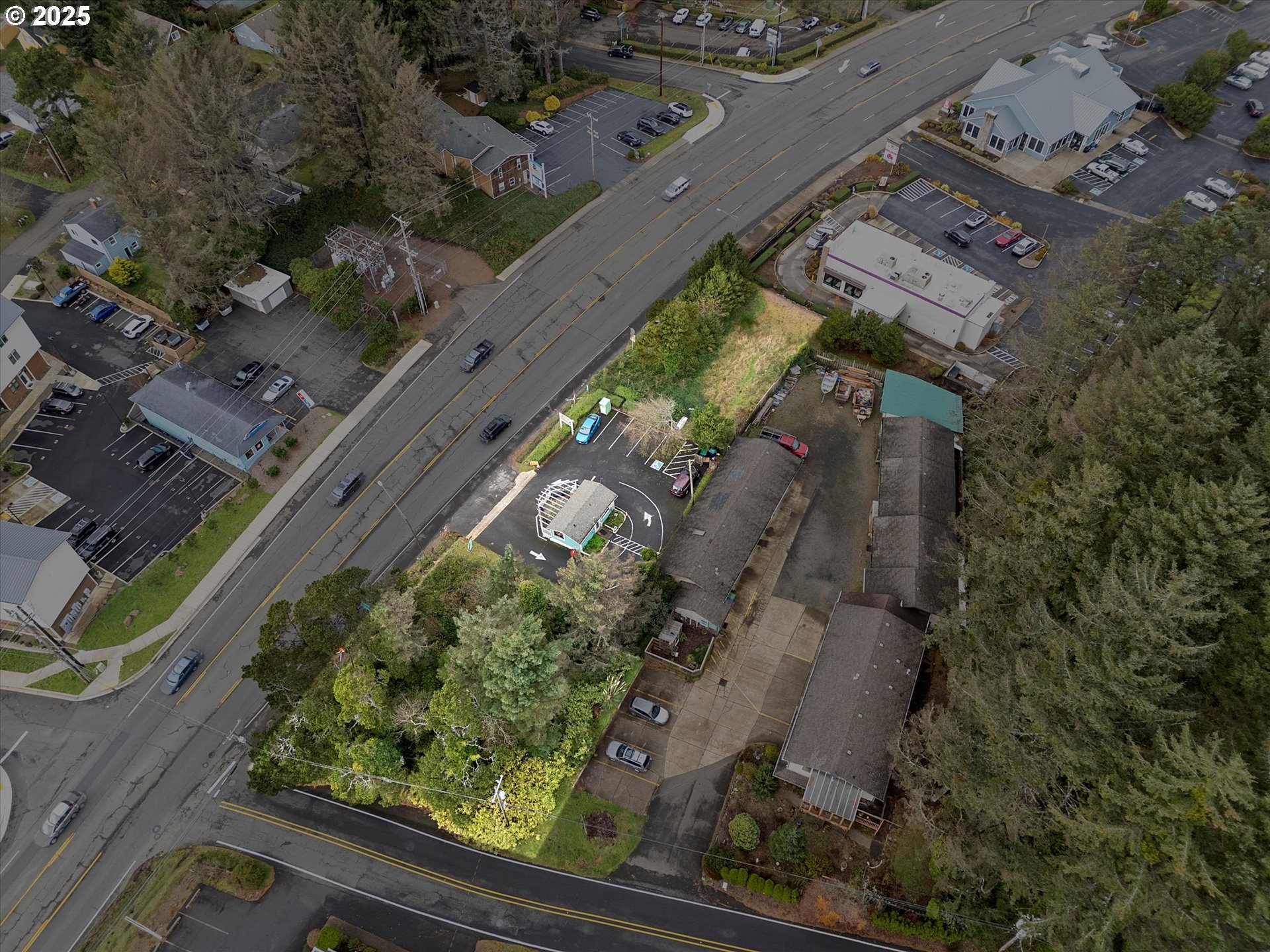 3632 Ne Highway 101 Property Photo 6