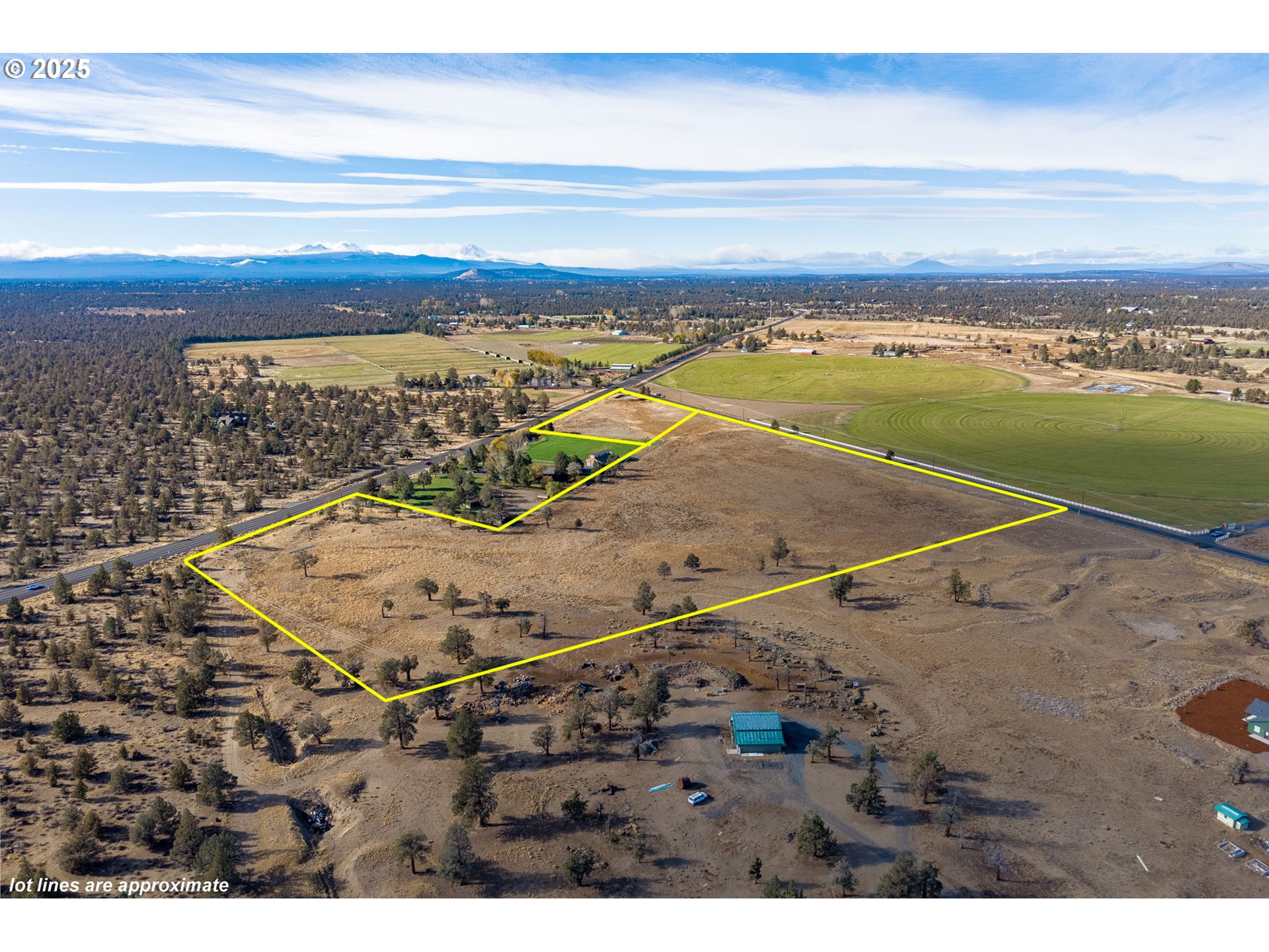 23669 Dodds Rd Property Photo 3