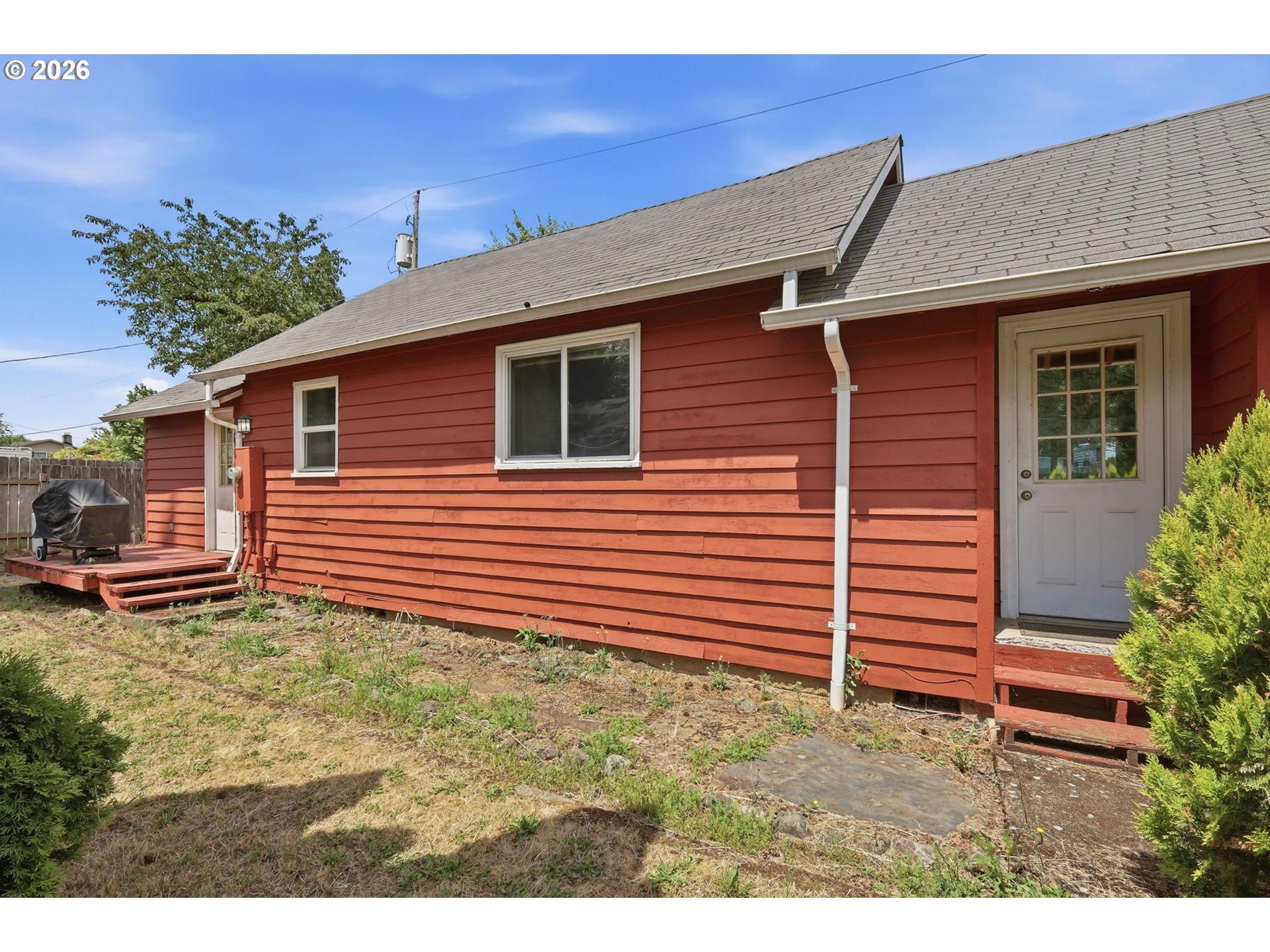 355 N Grove Ct Property Photo 5