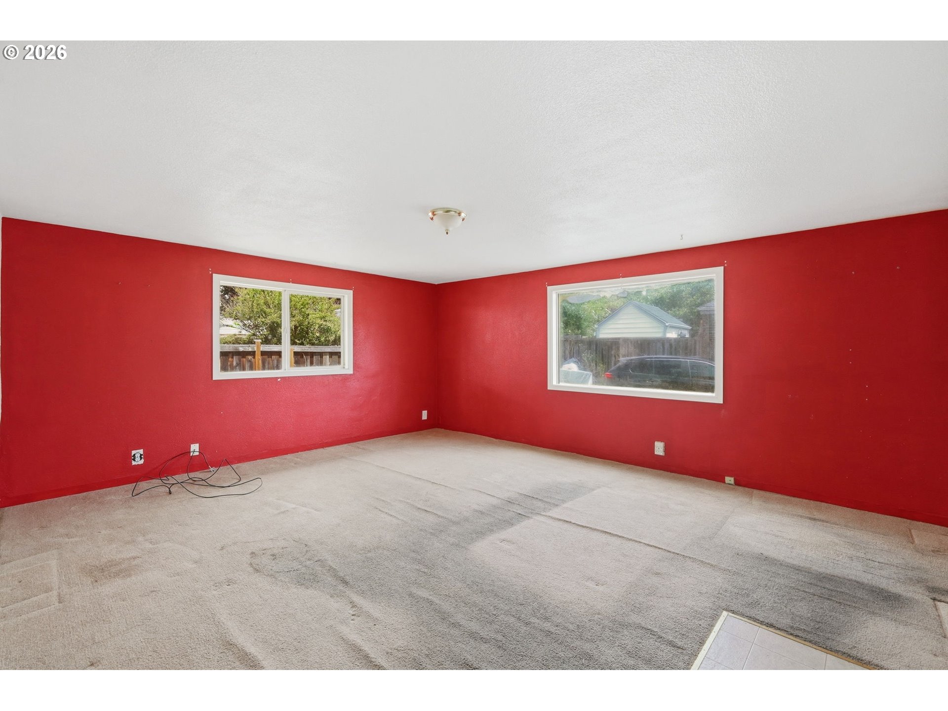355 N Grove Ct Property Photo 7