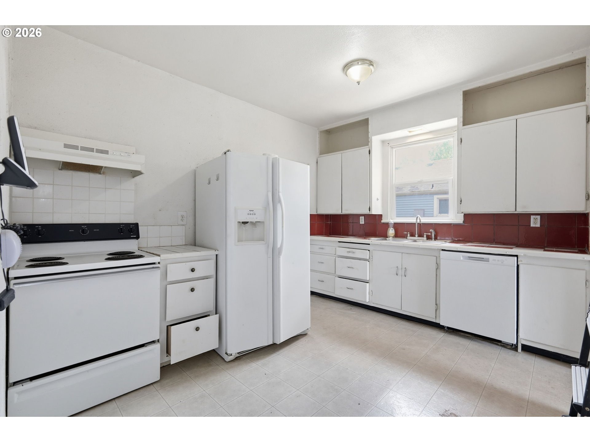 355 N Grove Ct Property Photo 12