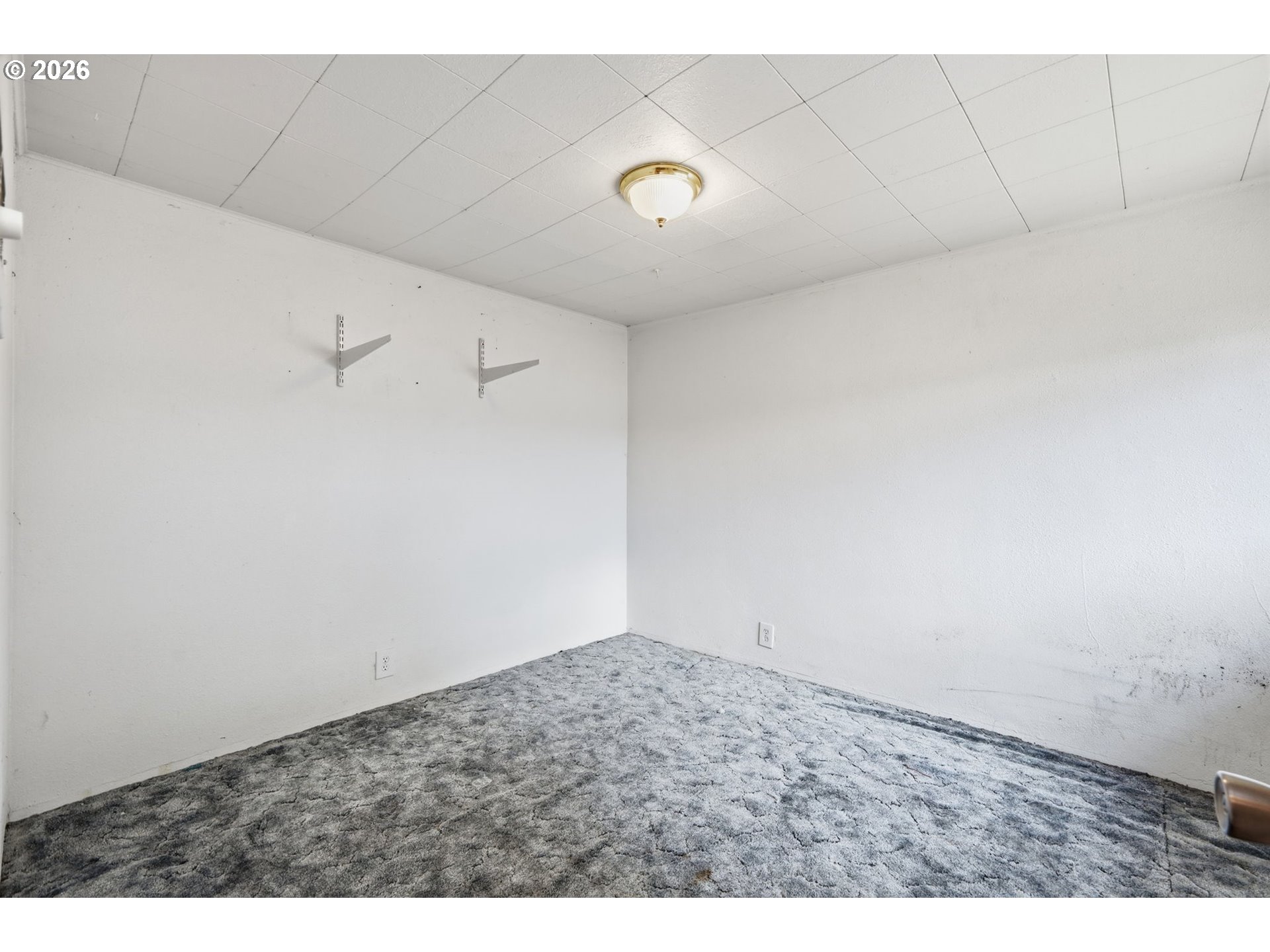 355 N Grove Ct Property Photo 17