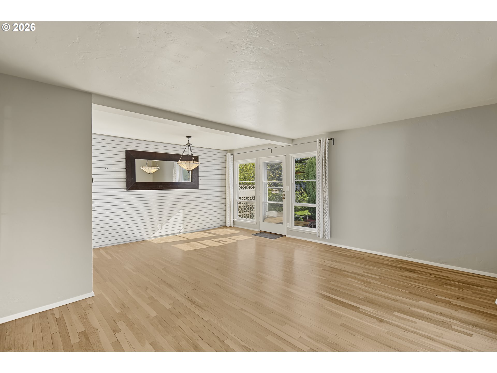 6810 Ne Hancock St Property Photo 5