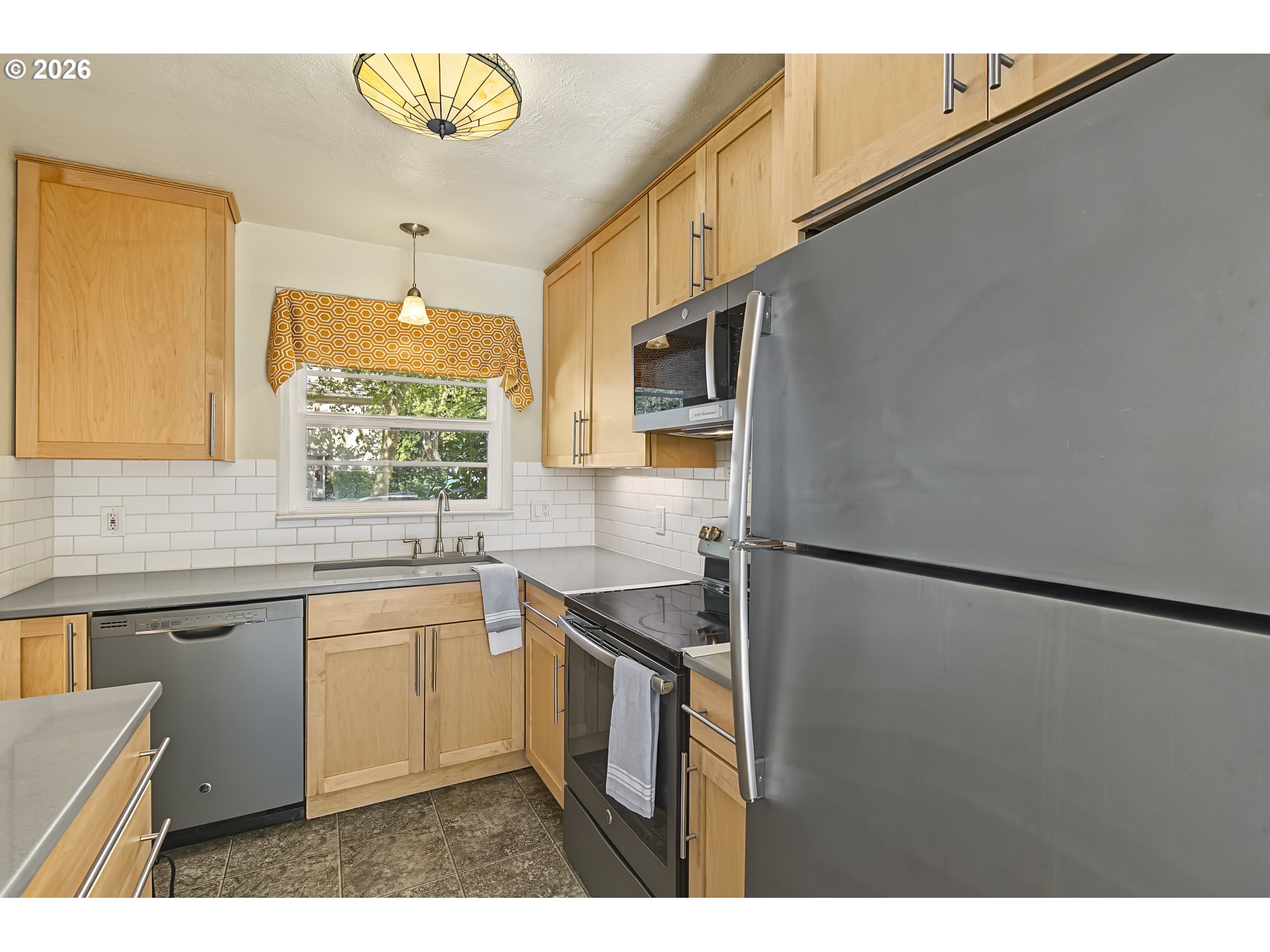 6810 Ne Hancock St Property Photo 10