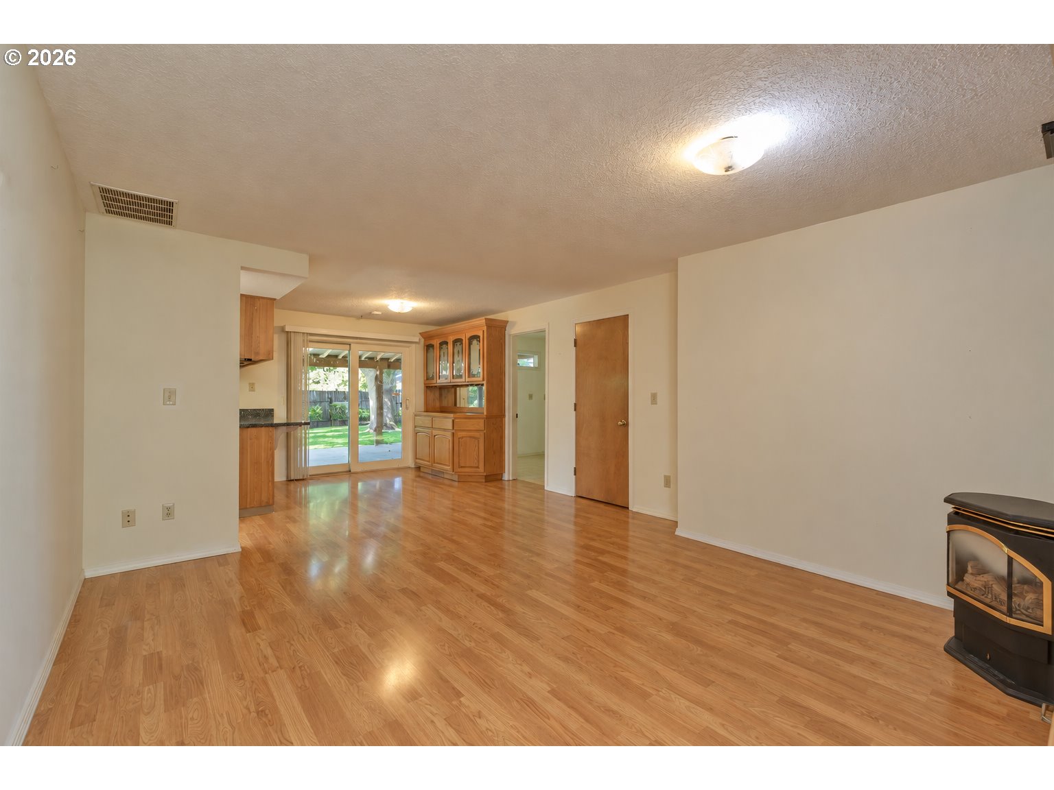 5751 Ne Haystack St Property Photo 16