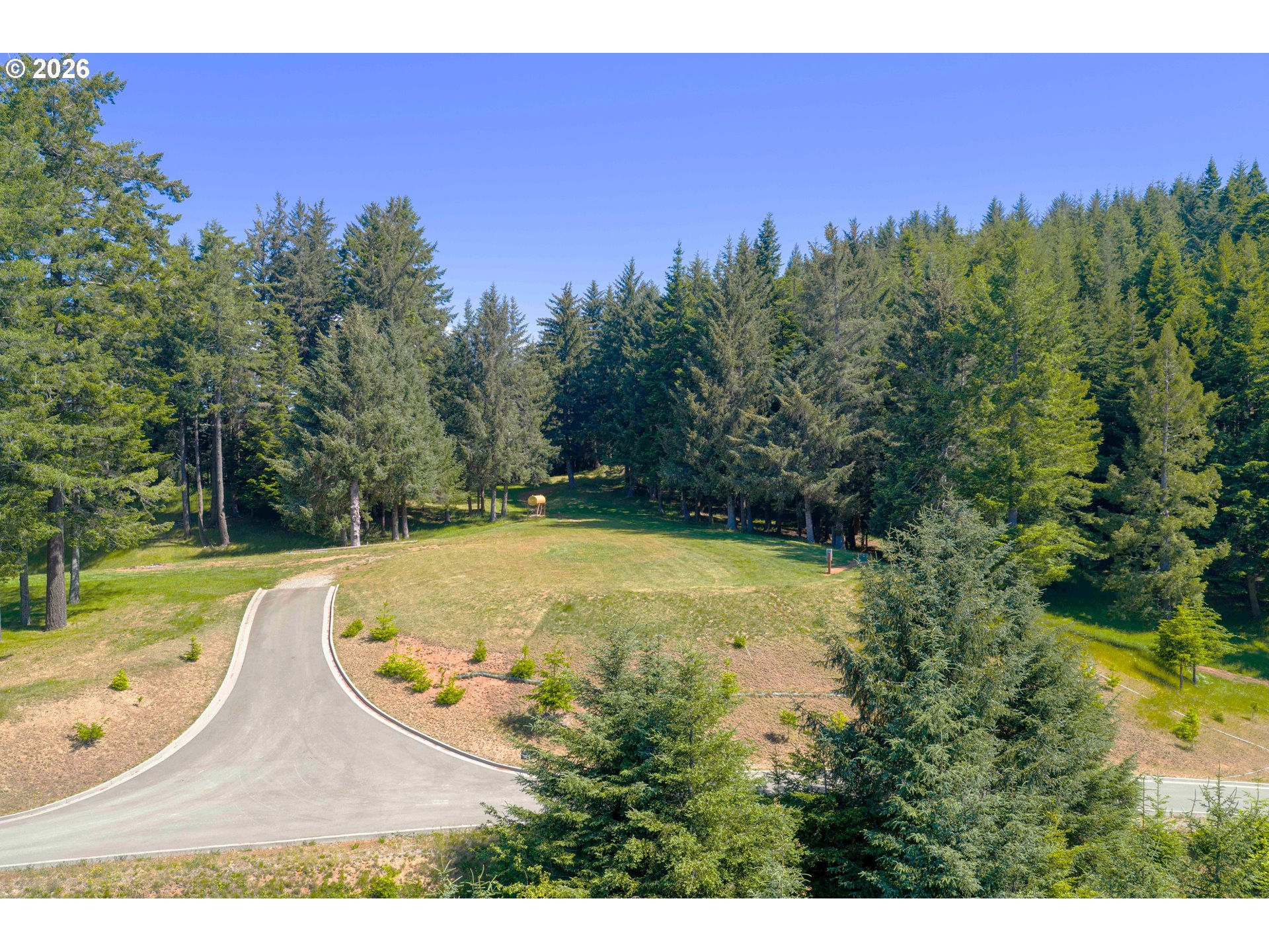 20934 Bridgeview Dr Property Photo 6