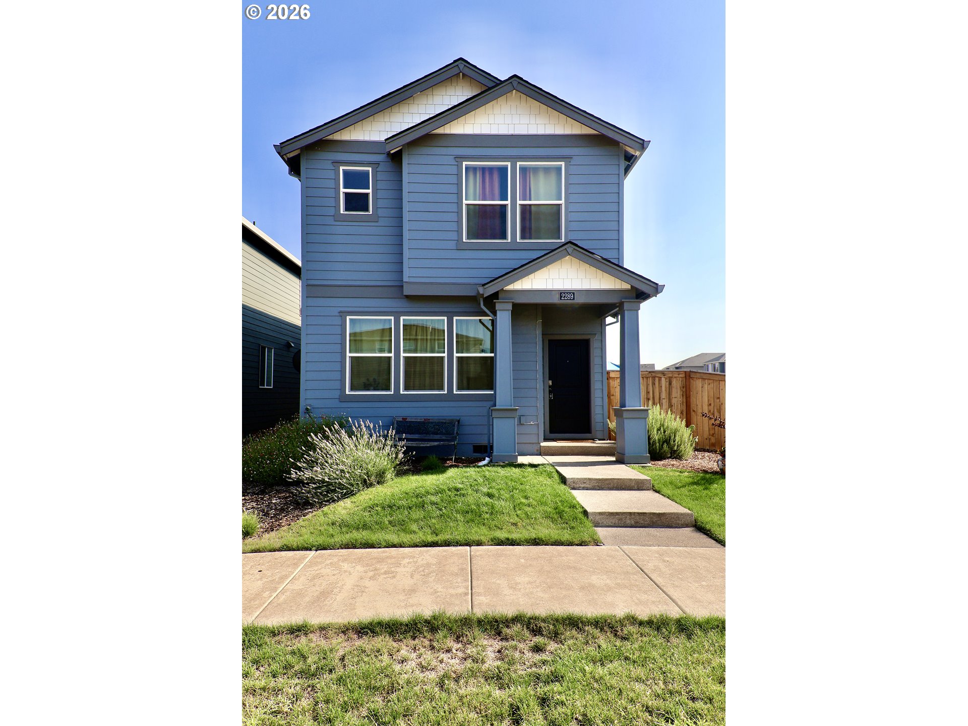 2289 30TH PL Property Photo 1