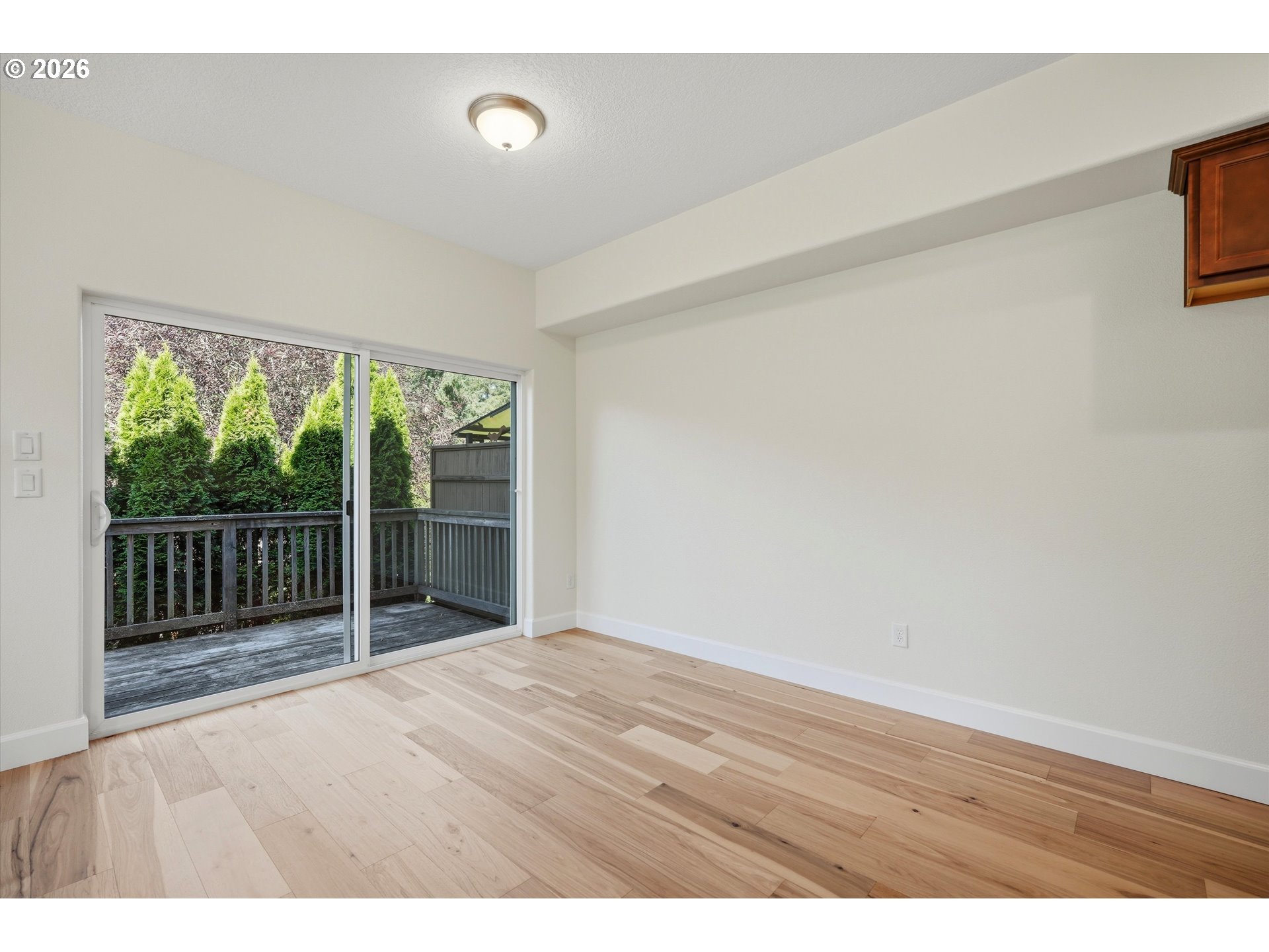 19031 Dublin Ave Property Photo 13