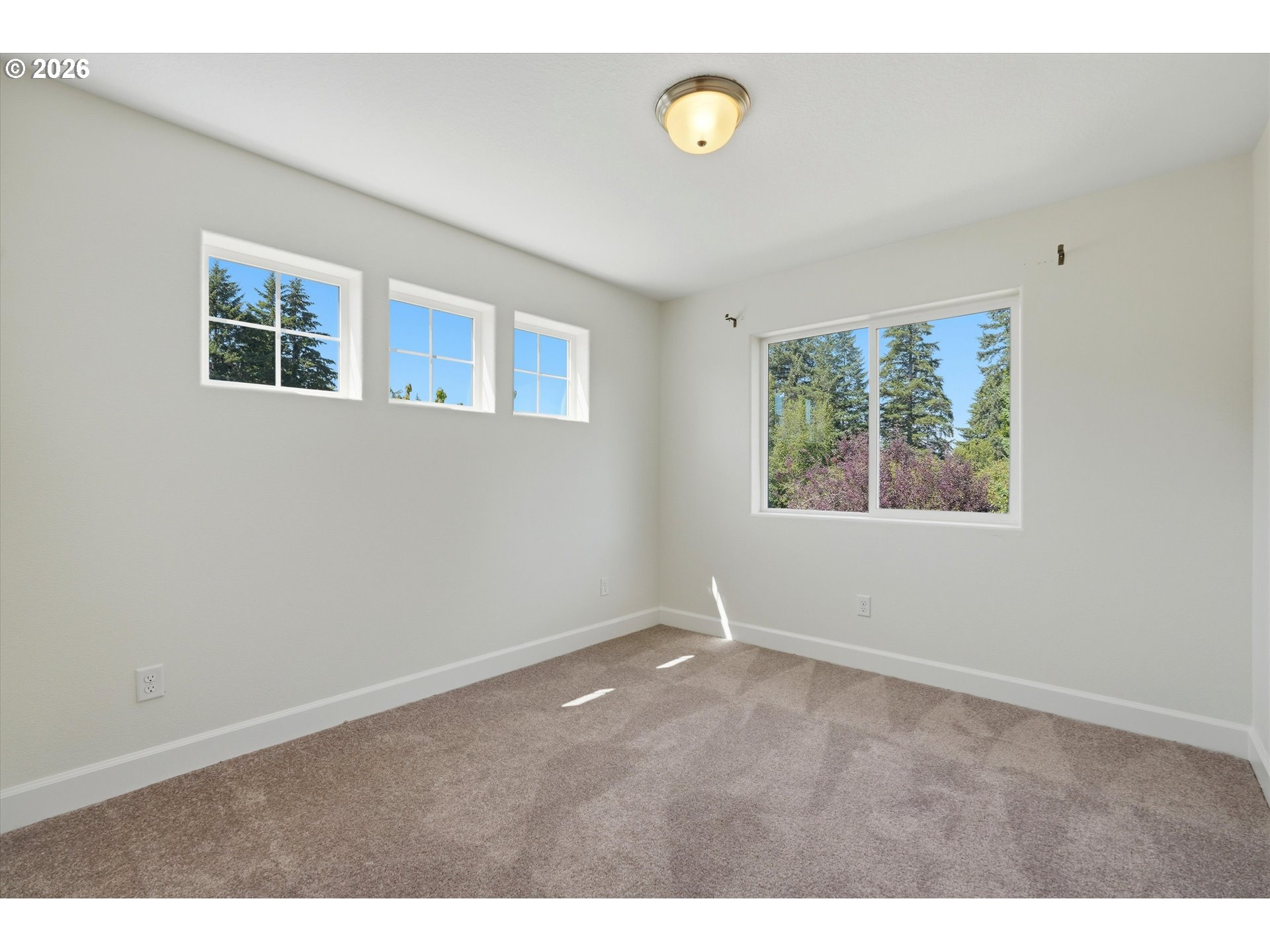 19031 Dublin Ave Property Photo 20