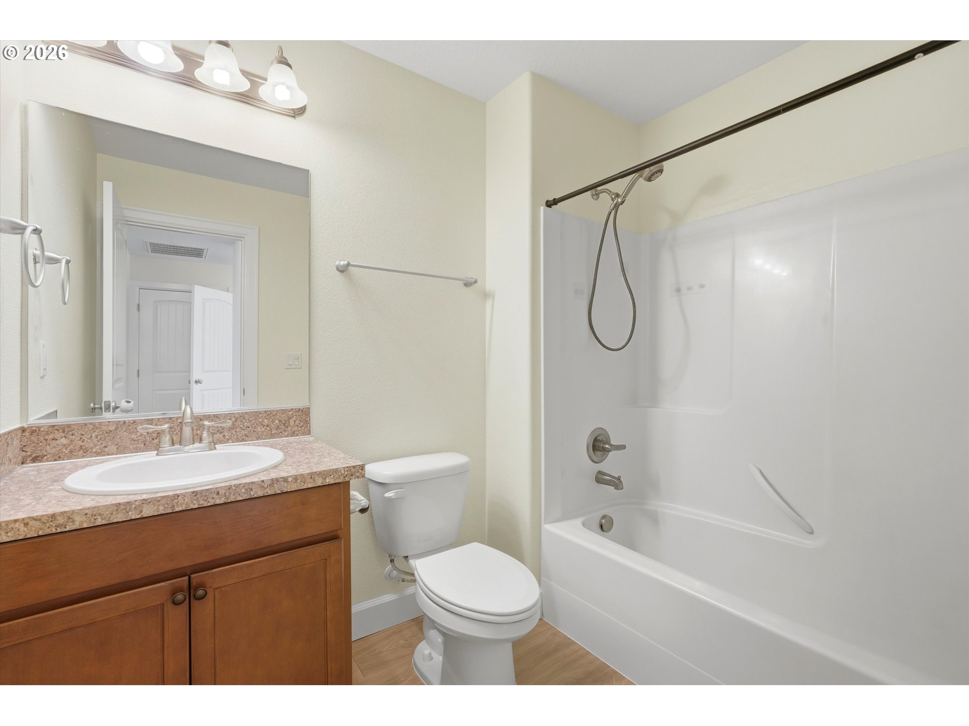 19031 Dublin Ave Property Photo 23