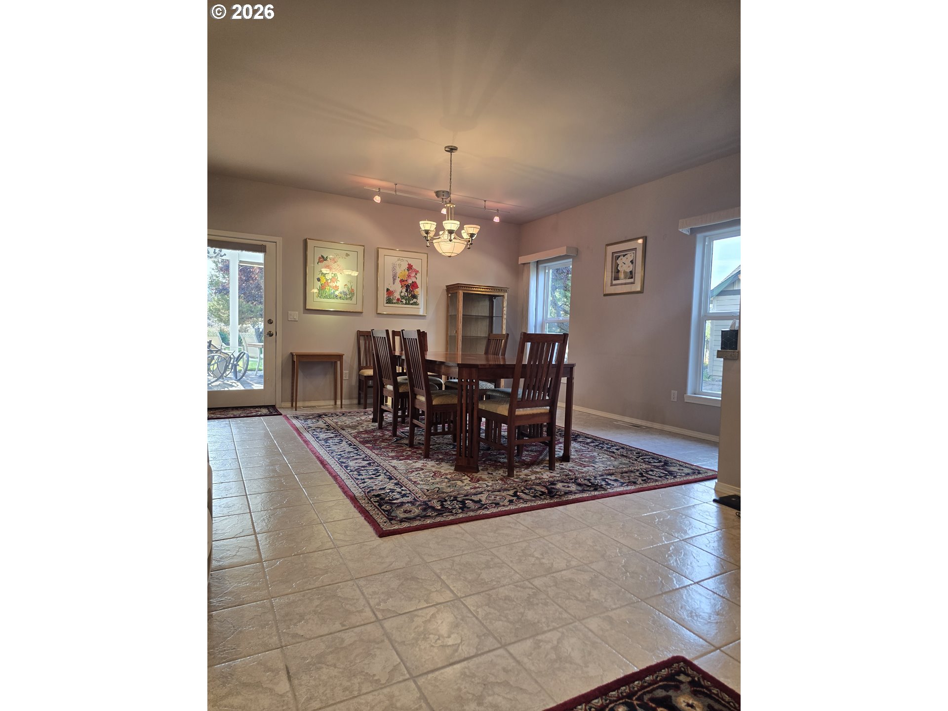 2565 Thrush Ct Property Photo 11