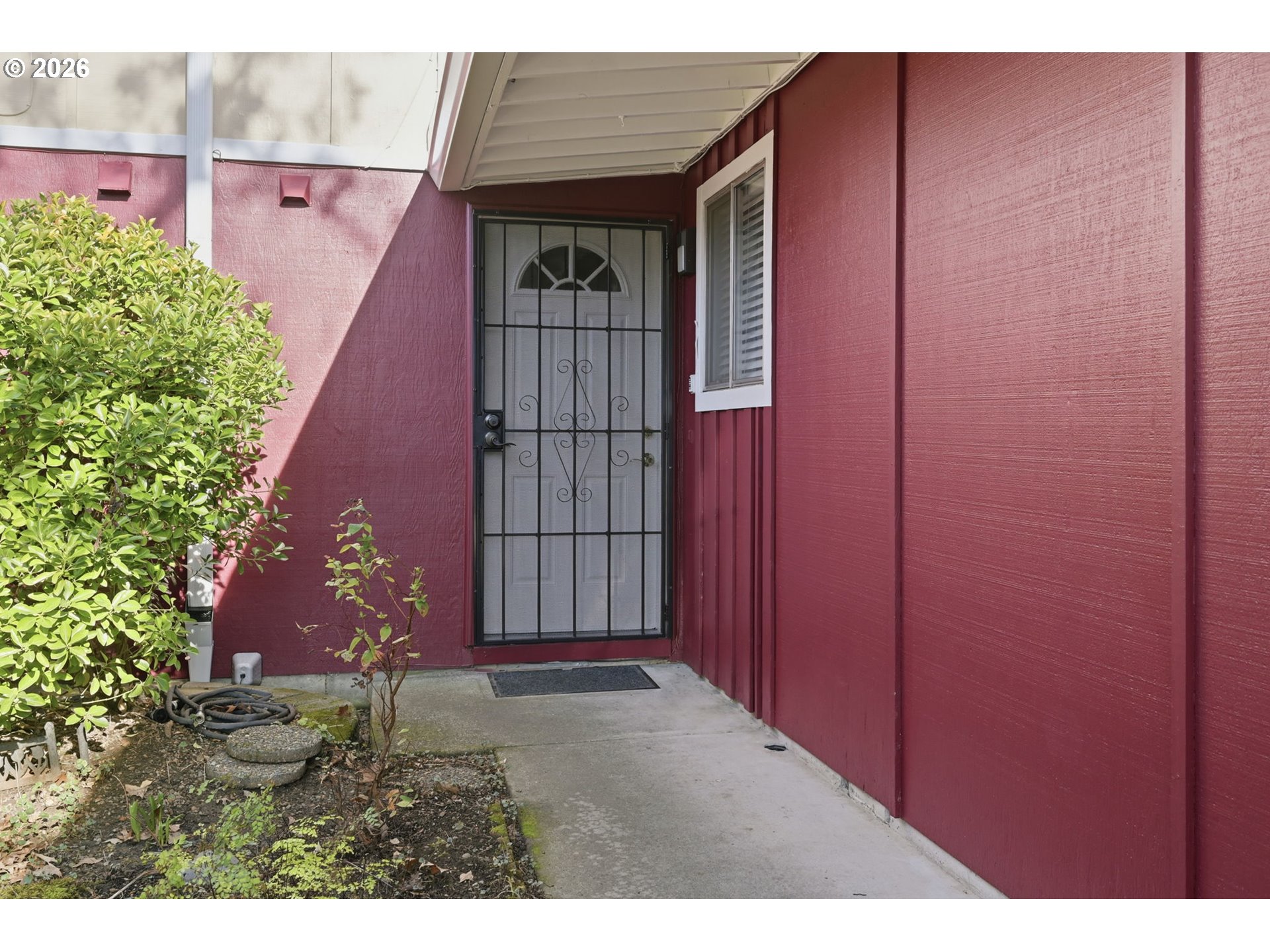 1326 Quaker St Property Photo 5