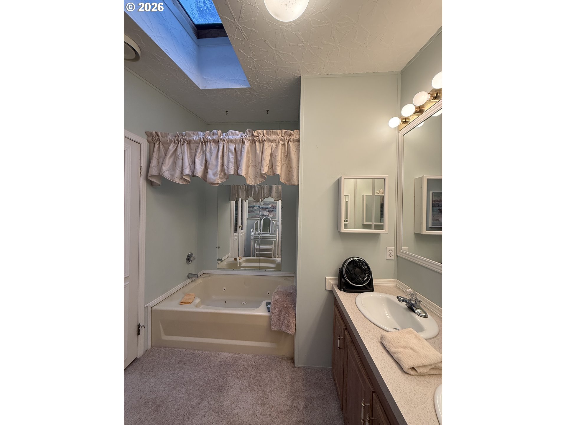 65365 E Barlow Trail Rd Property Photo 24