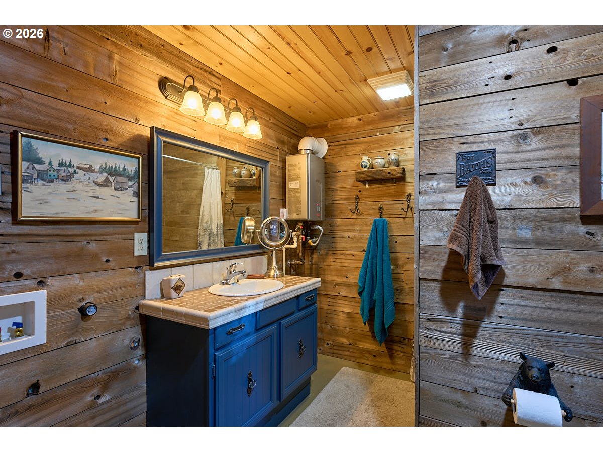 64277 Tamarack Rd Property Photo 10