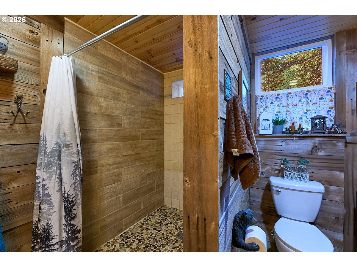 64277 Tamarack Rd Property Photo 11