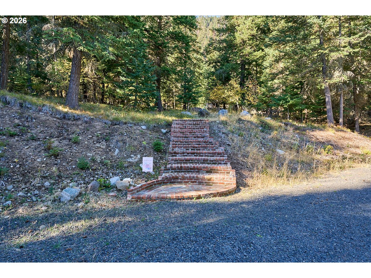 64277 Tamarack Rd Property Photo 19