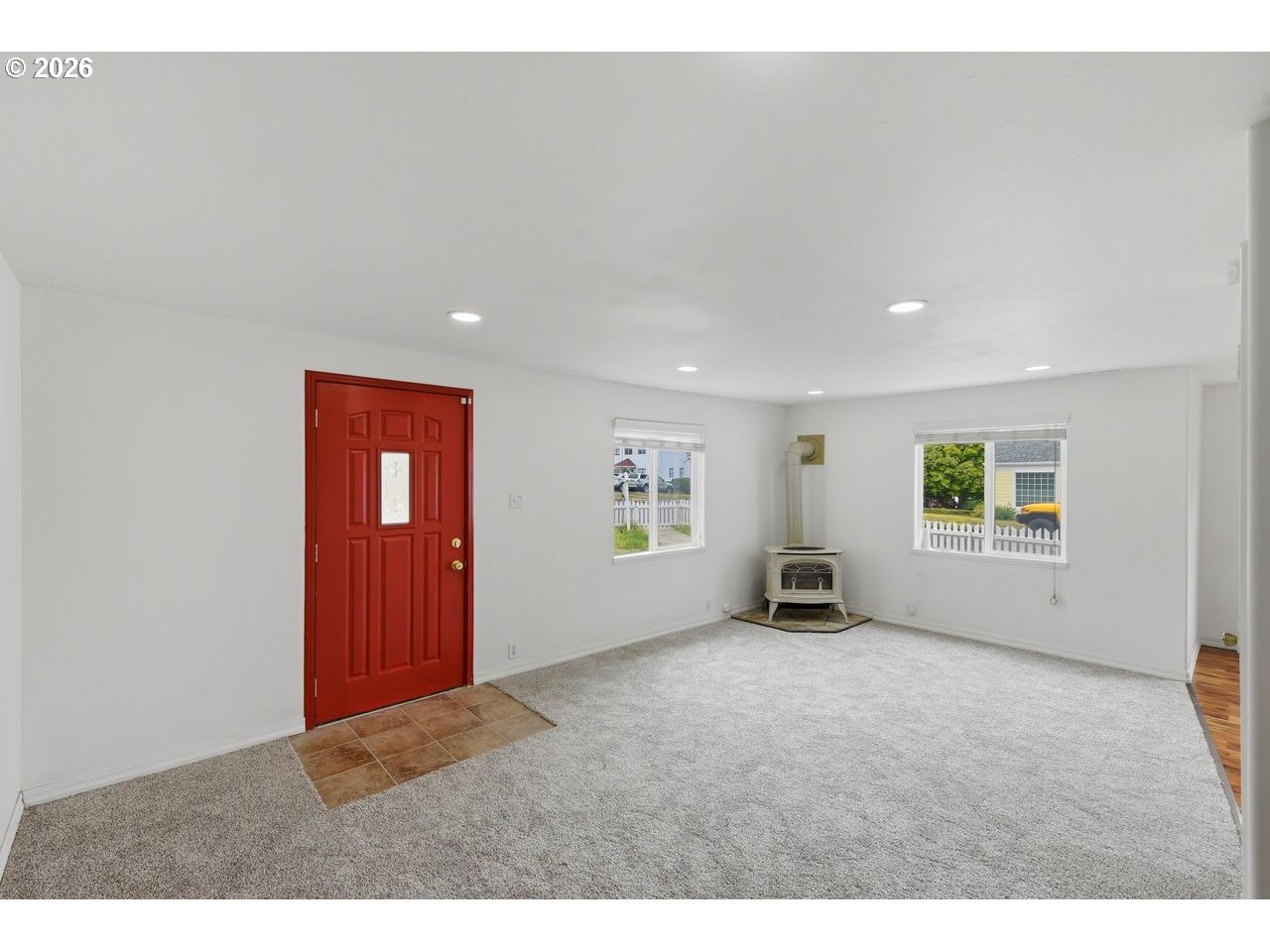 584 Exchange St Property Photo 19