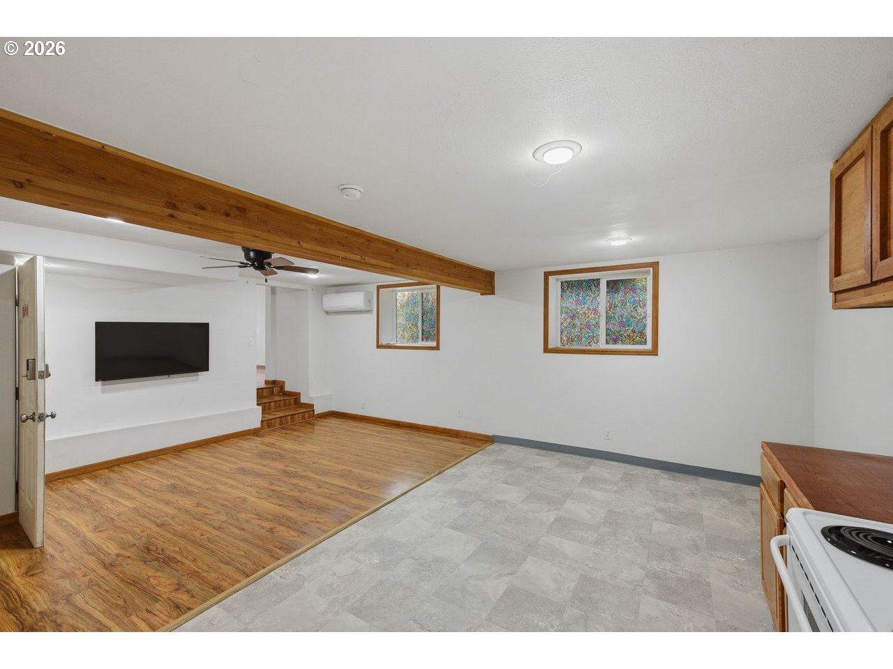 584 Exchange St Property Photo 30