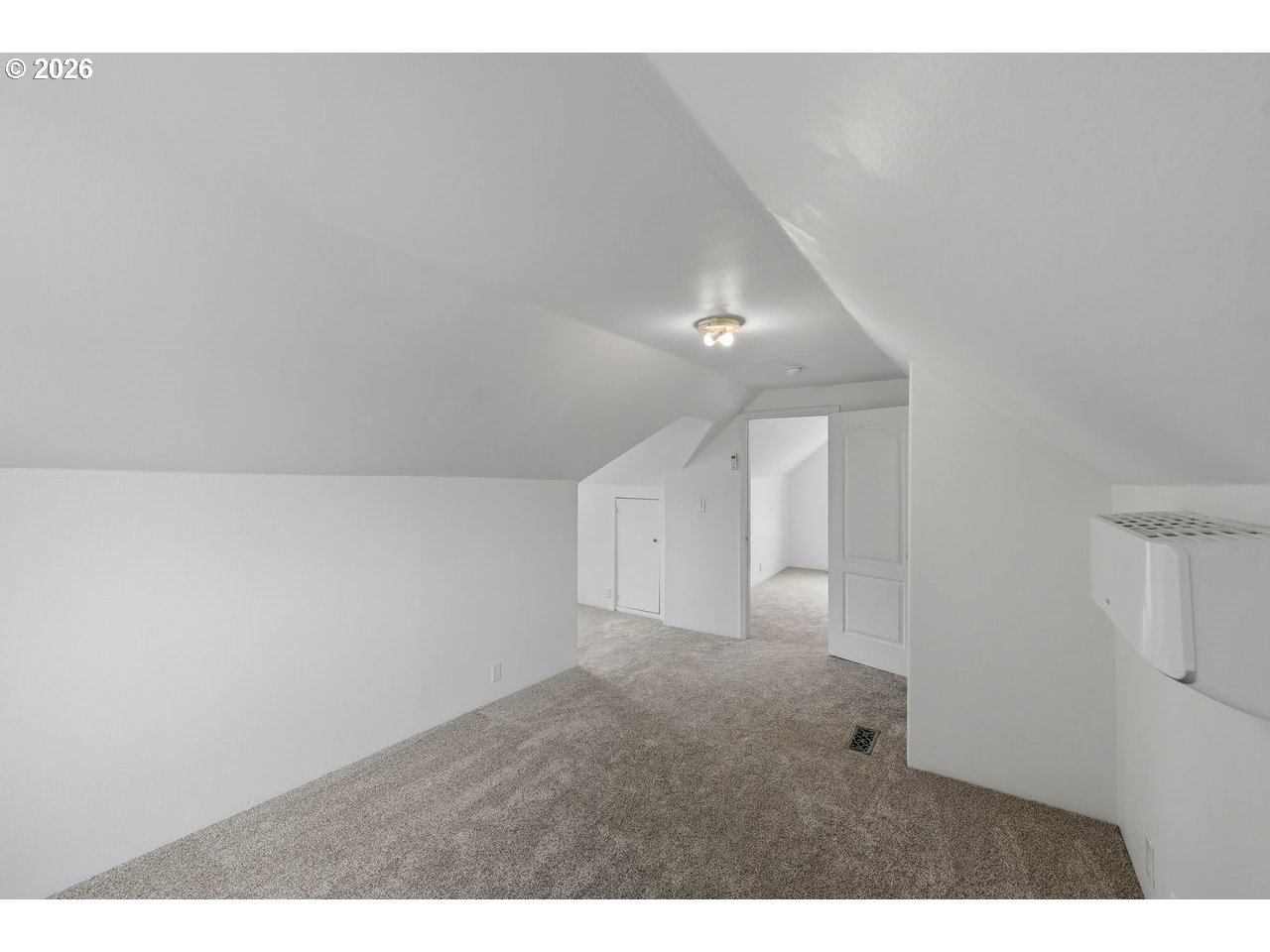584 Exchange St Property Photo 45