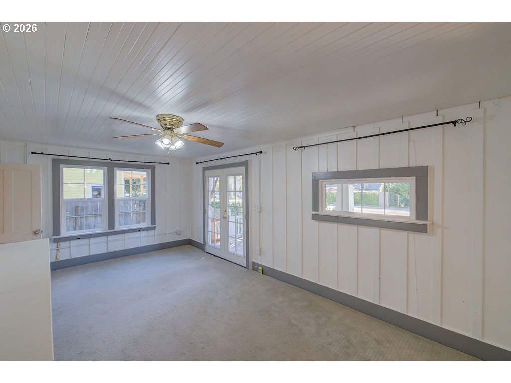 4506 Pacific Way Property Photo 9