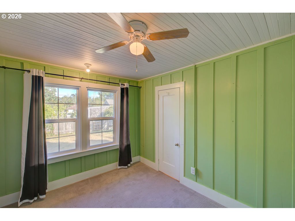 4506 Pacific Way Property Photo 22