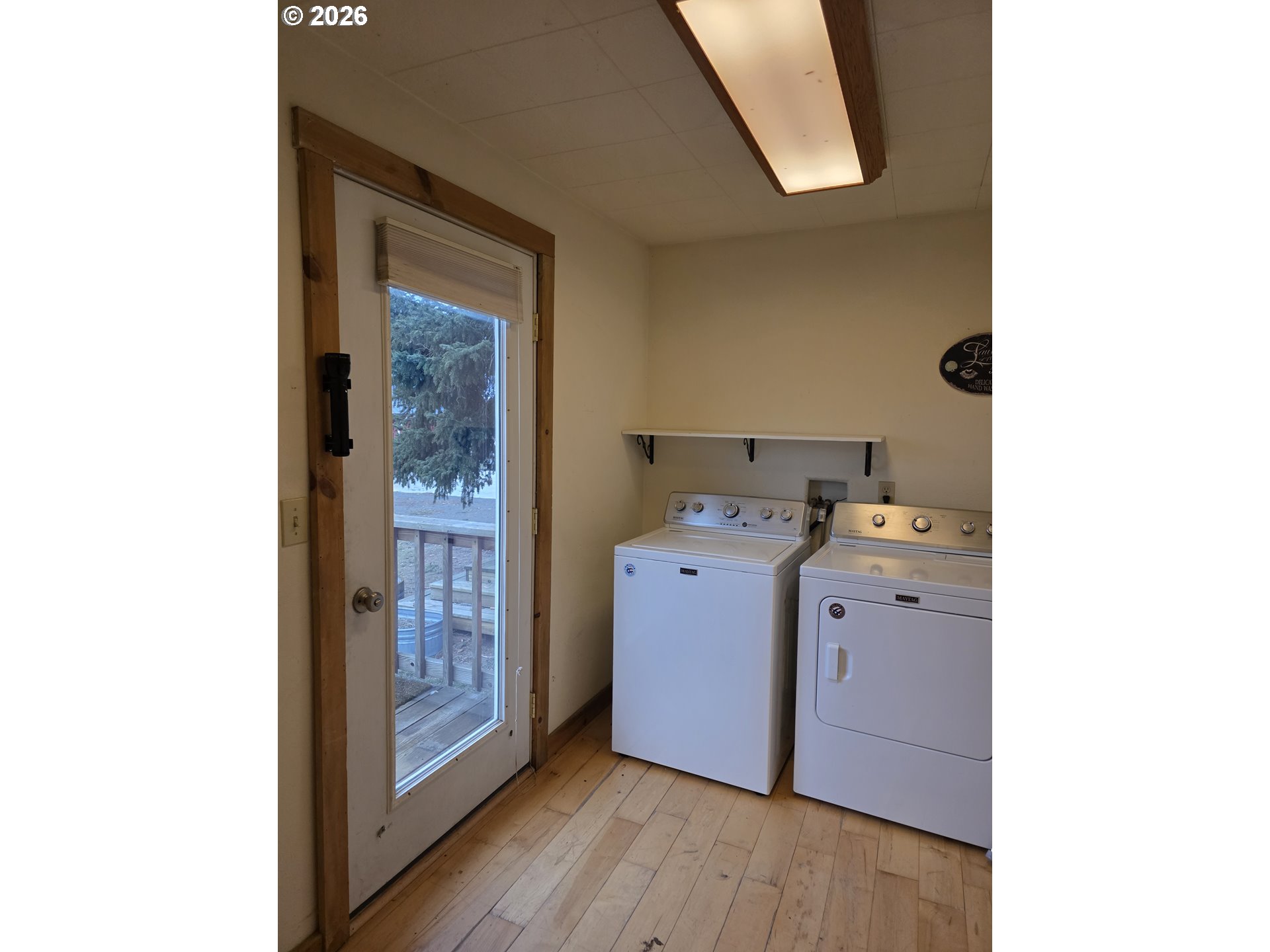 84525 Walker Ln Property Photo 9