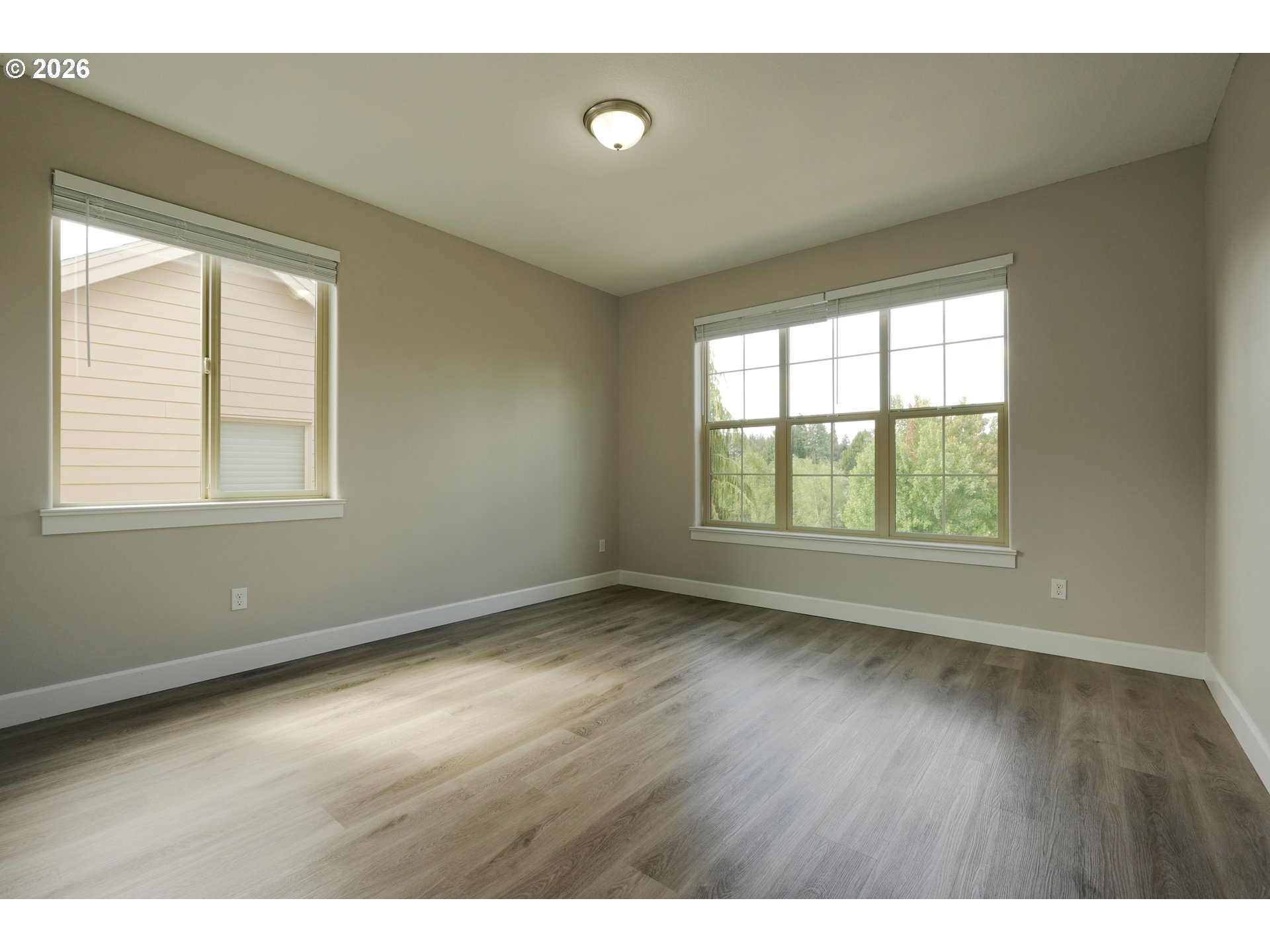 1120 Lilac St Property Photo 43
