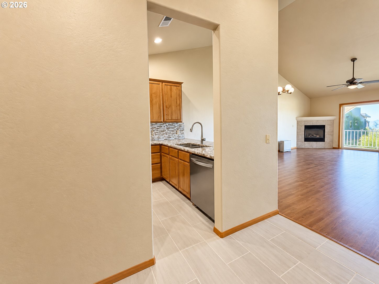 94089 Weber Way Property Photo 10