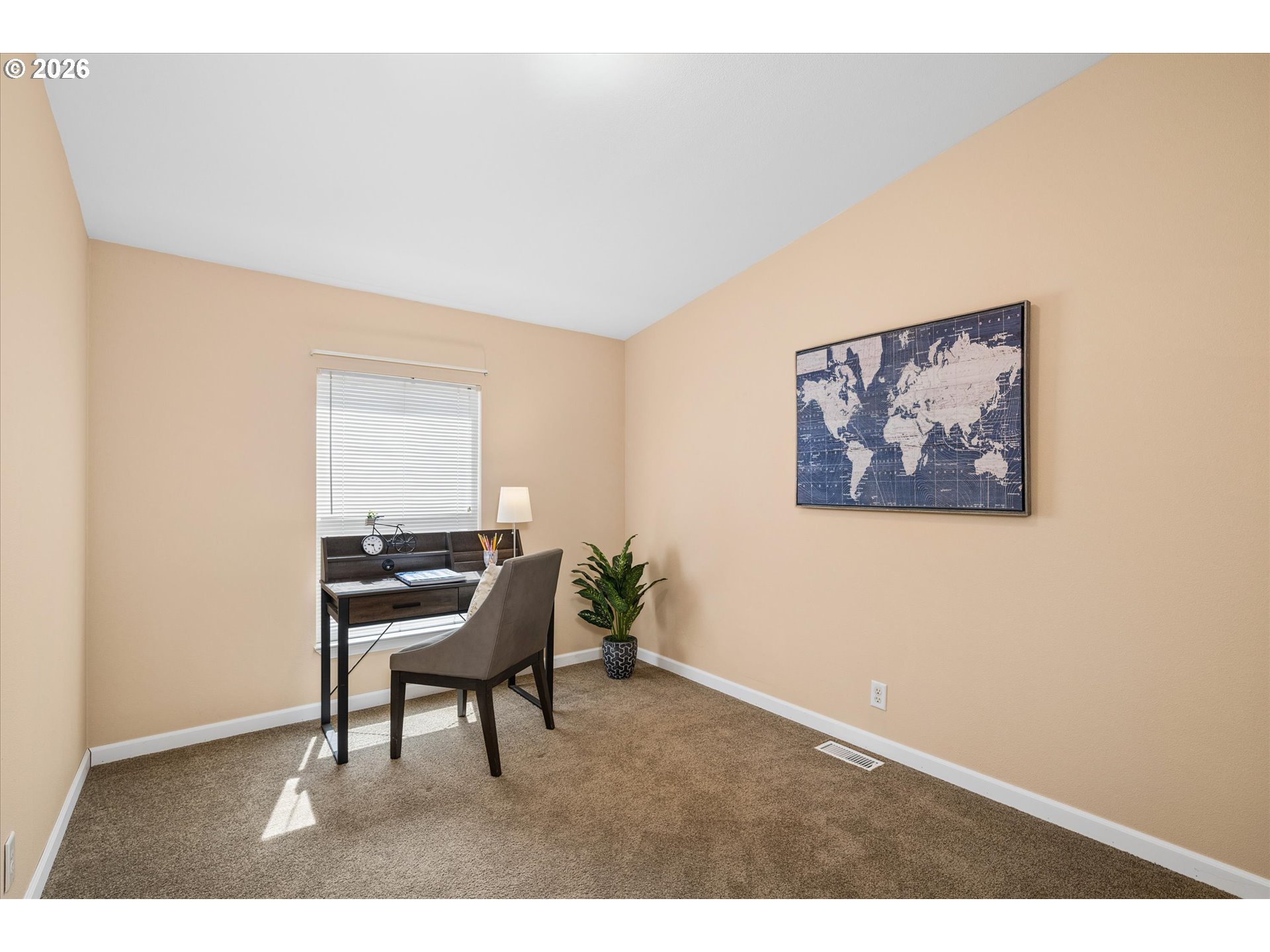 2416 Maia Loop Property Photo 23