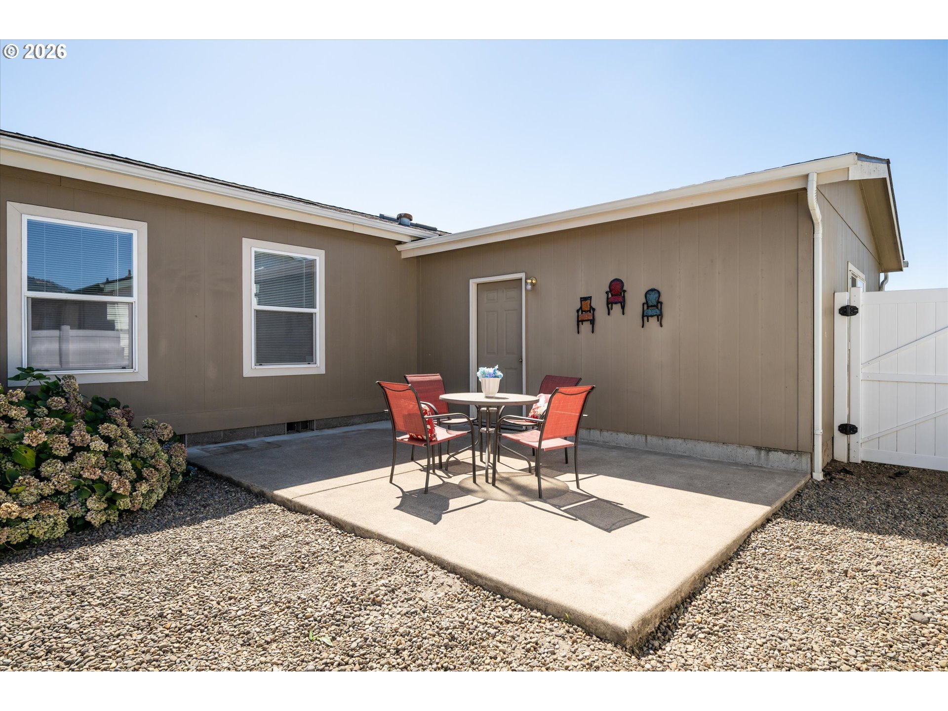 2416 Maia Loop Property Photo 33