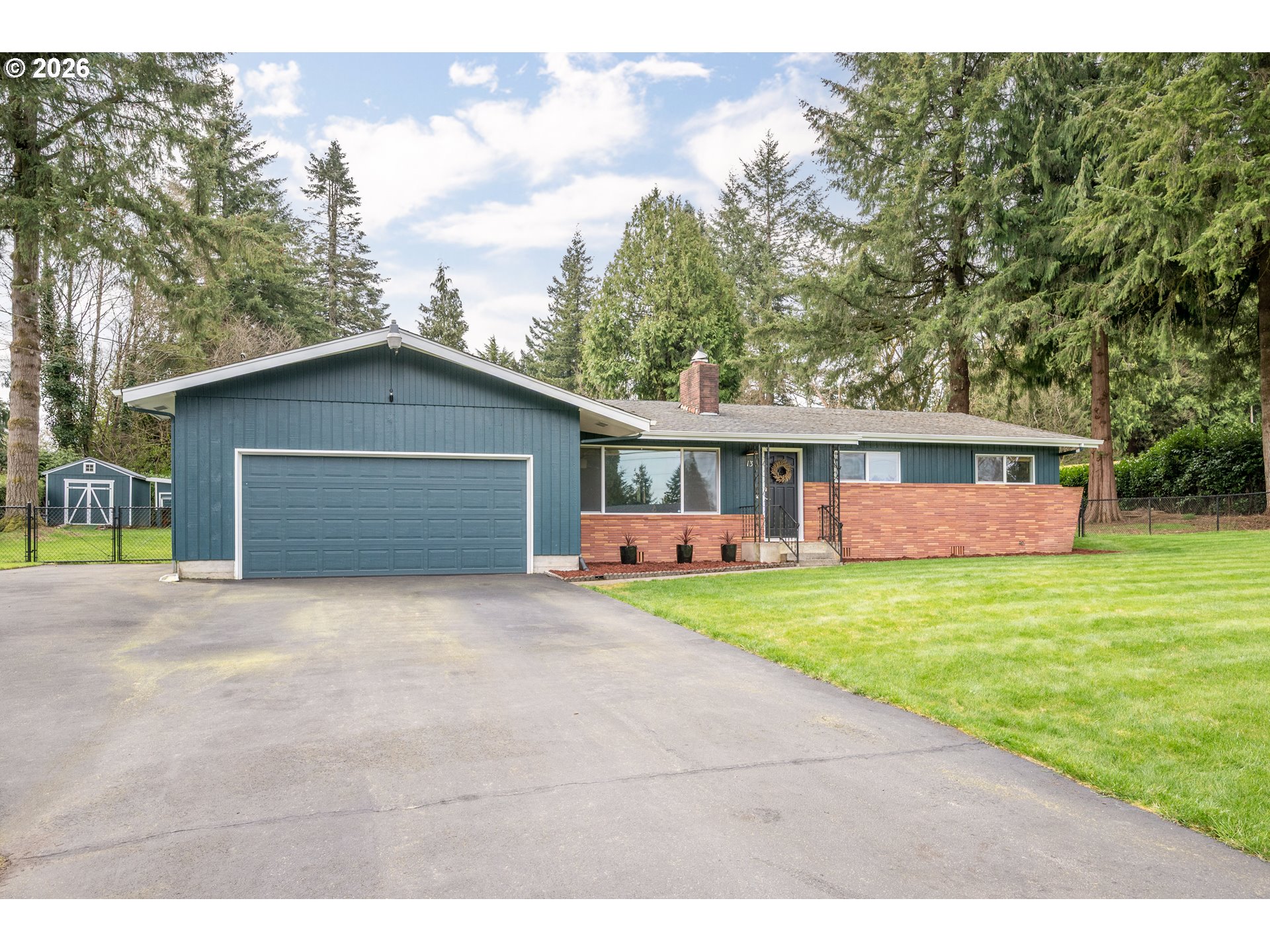 13 Laulainen Rd Property Photo 1