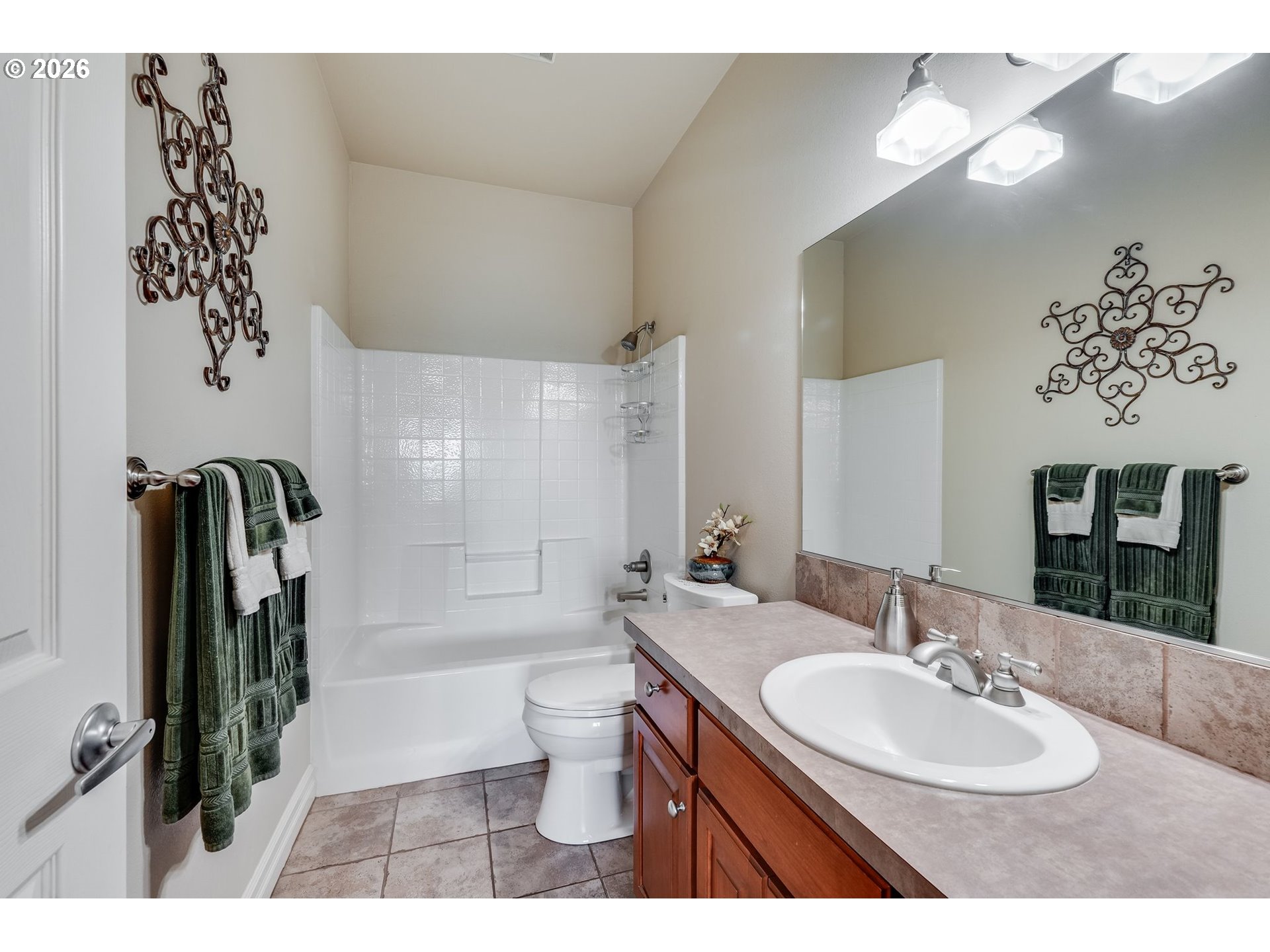 430 N Stonegate Dr Property Photo 15