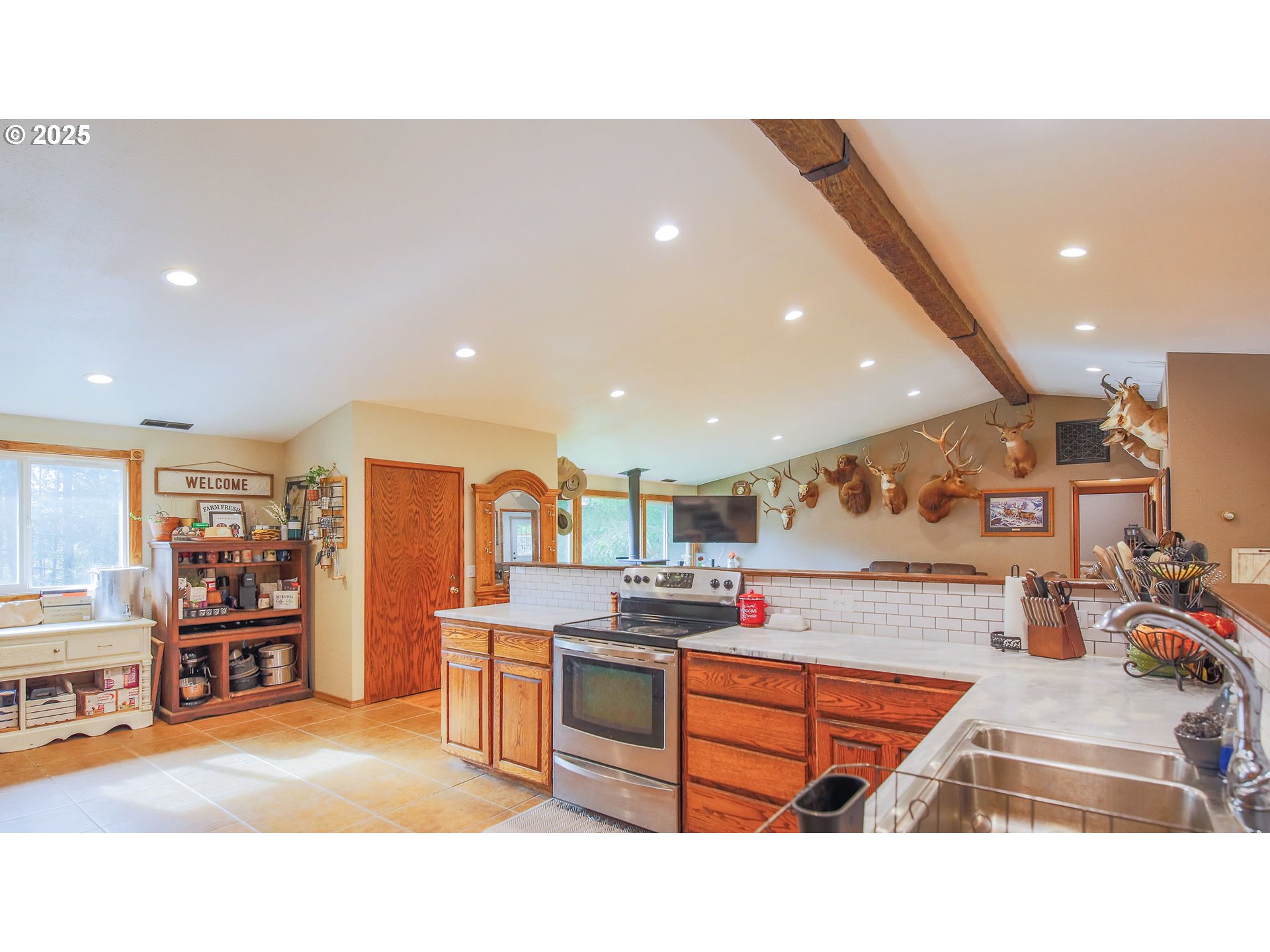 68155 Ridge Rd Property Photo 8