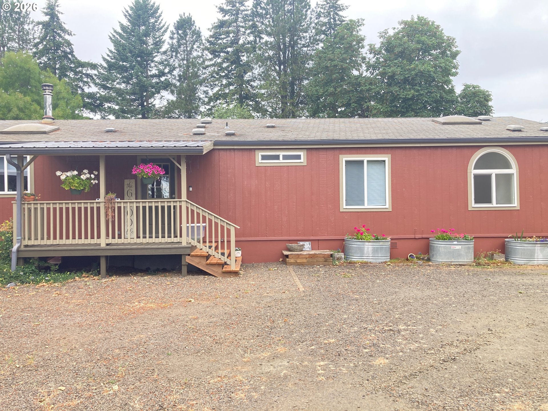 17220 Pleasant Hill Rd Property Photo 2