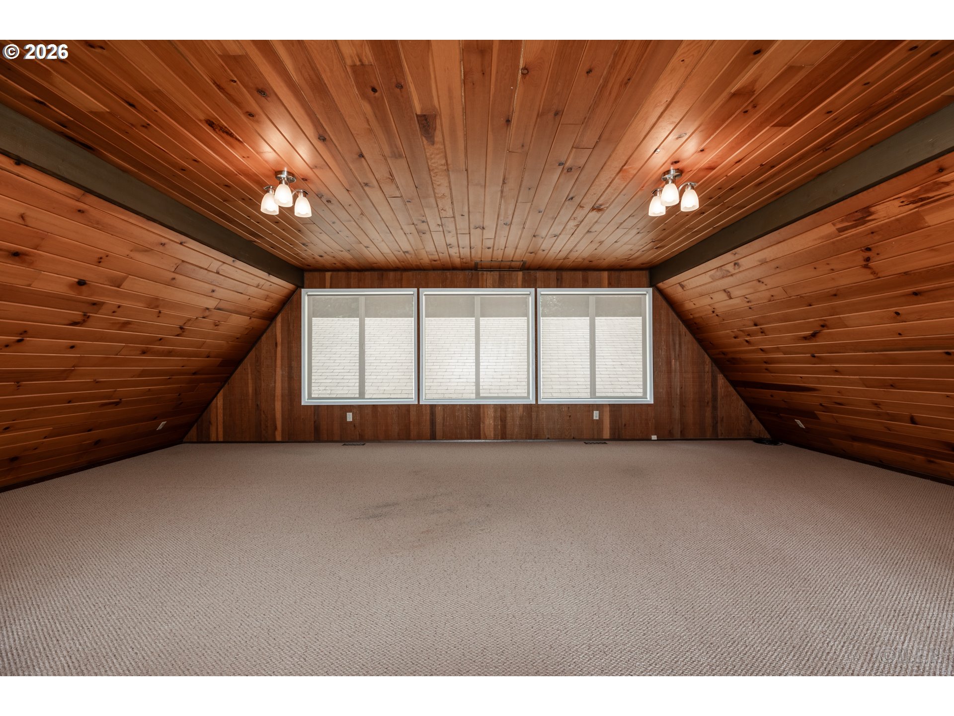 1024 W C St Property Photo 18