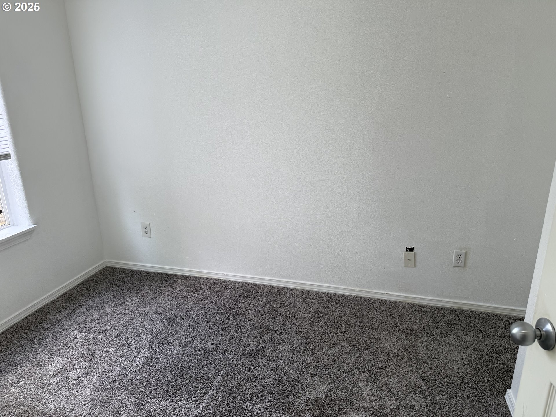 106 17th Ave Property Photo 6