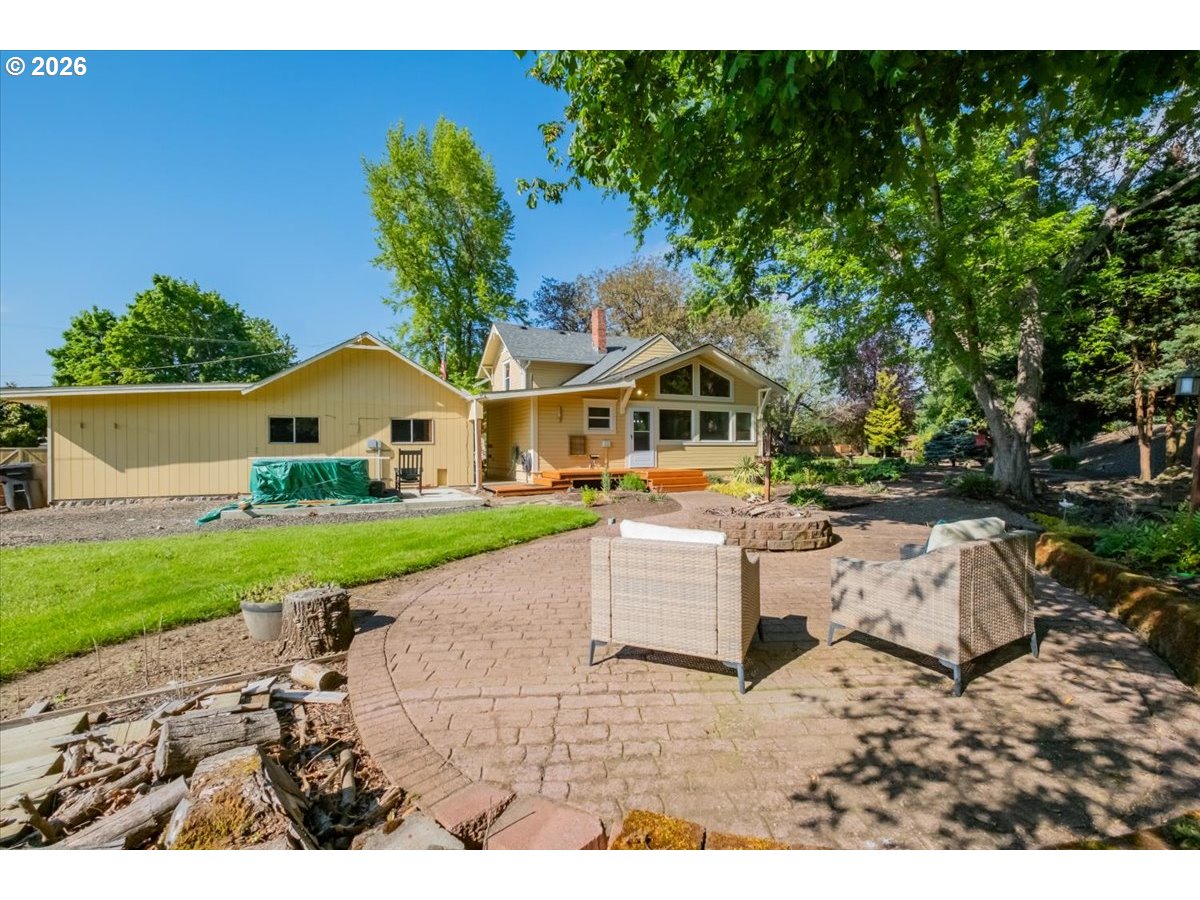 27536 Pearl St Property Photo 13