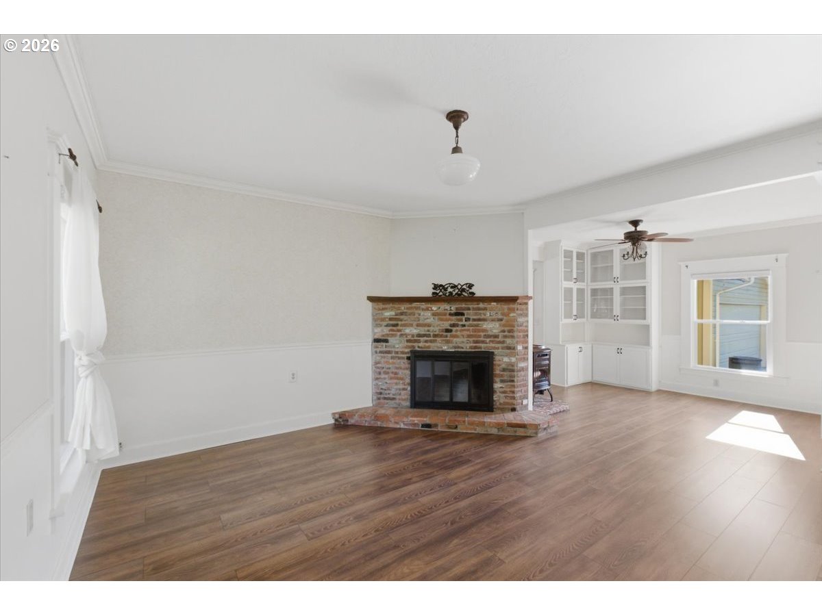27536 Pearl St Property Photo 17
