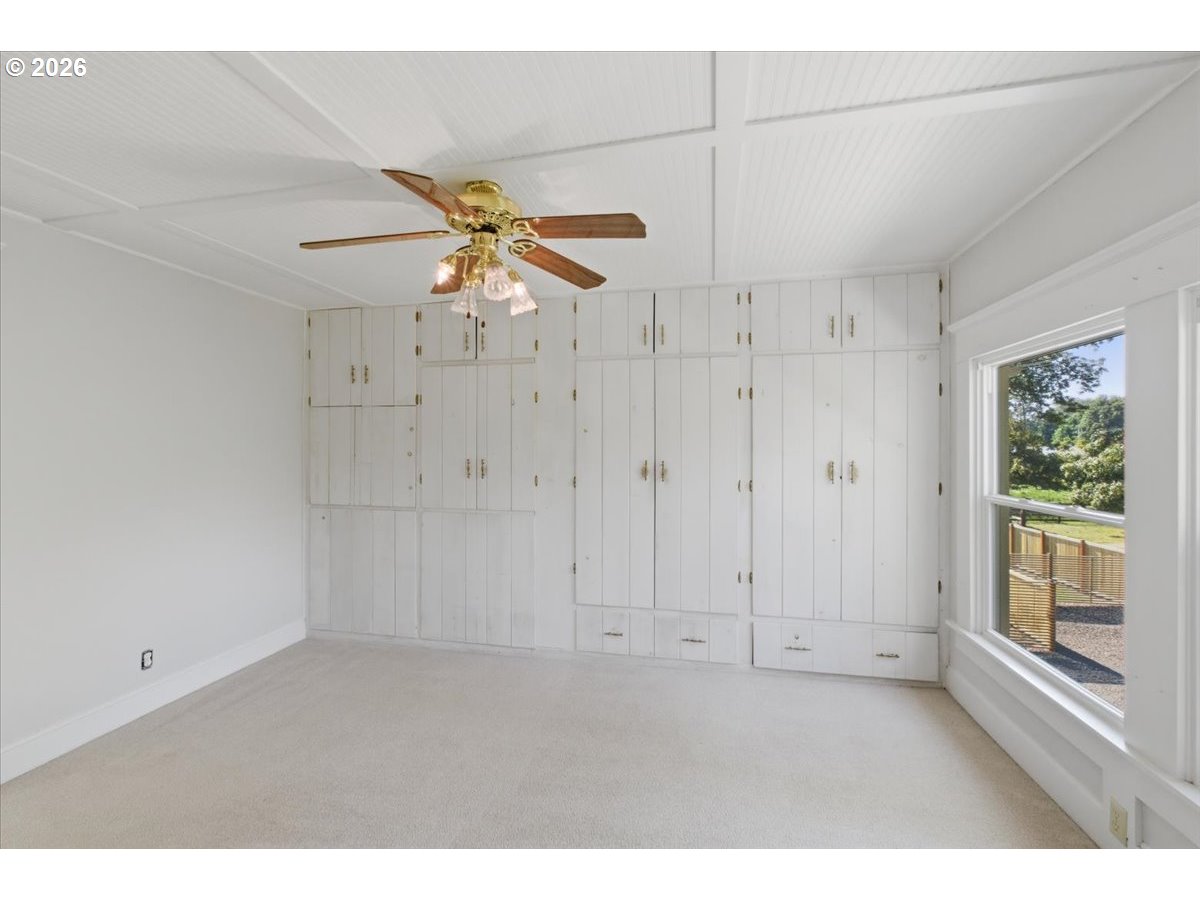 27536 Pearl St Property Photo 32